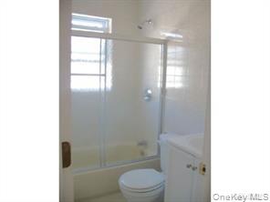 10329 Woodhaven Boulevard 2nd Floor Property Photo 7