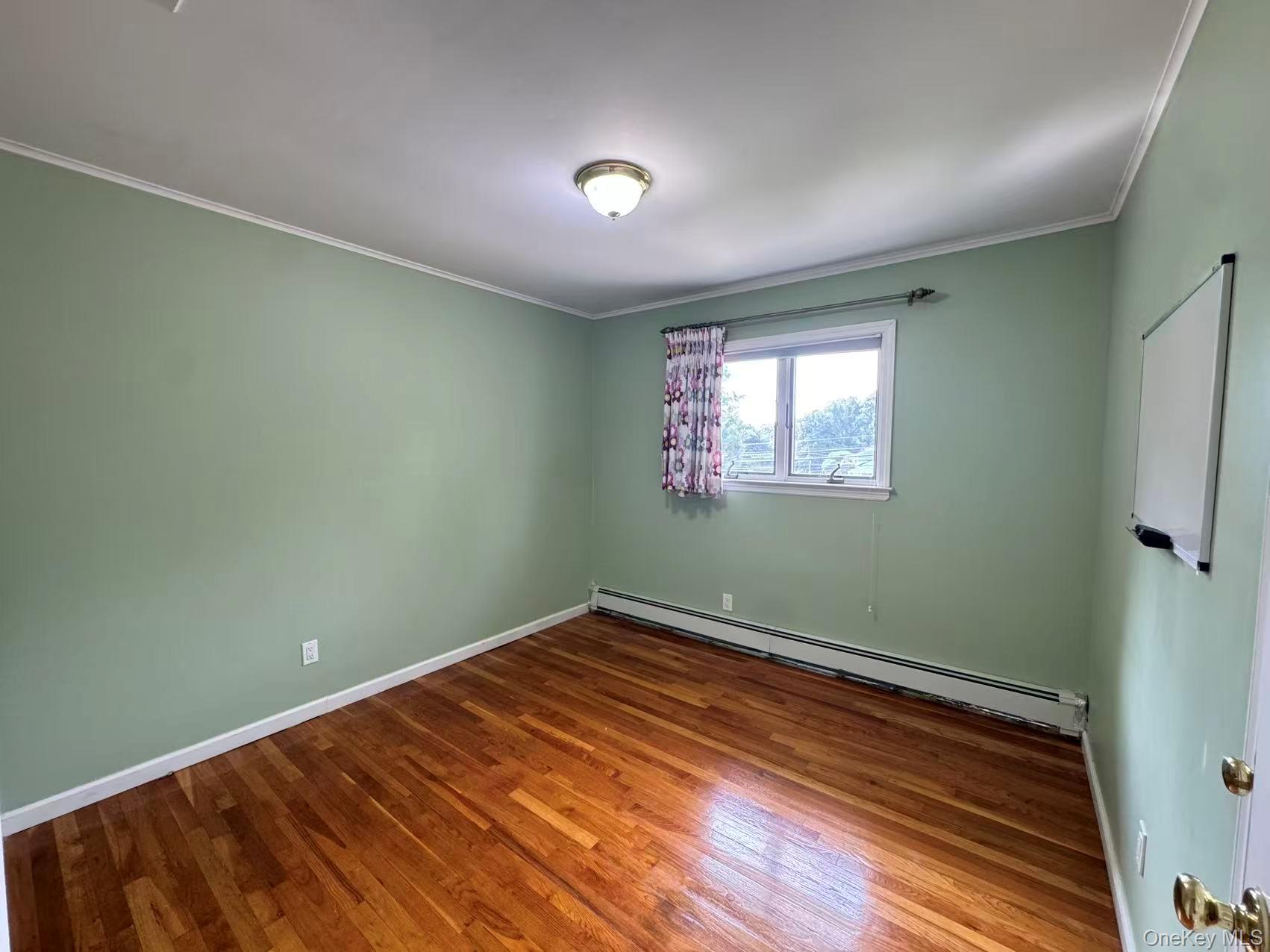 7 5th Place Property Photo 12