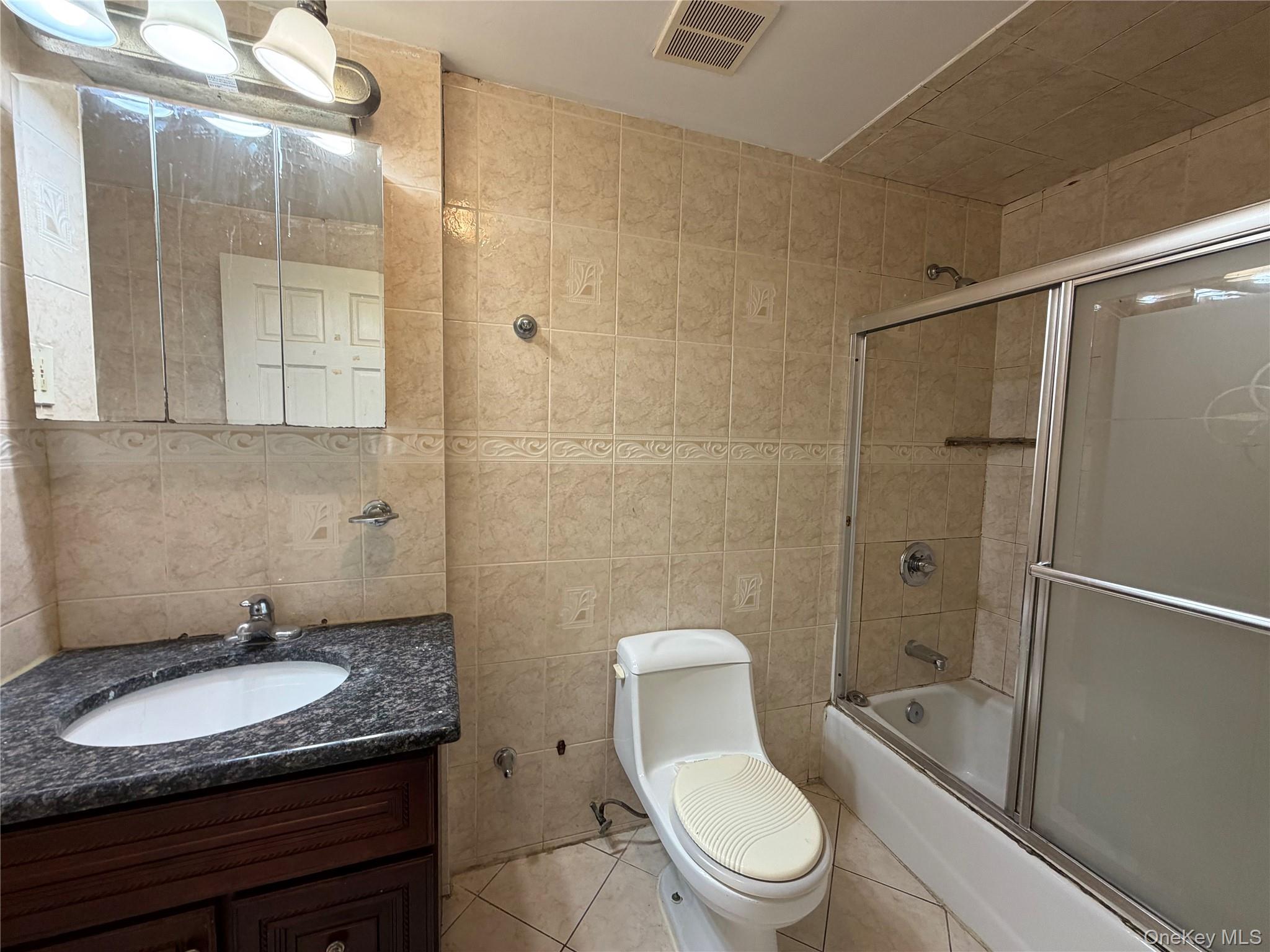108-13 37th Avenue Property Photo 9