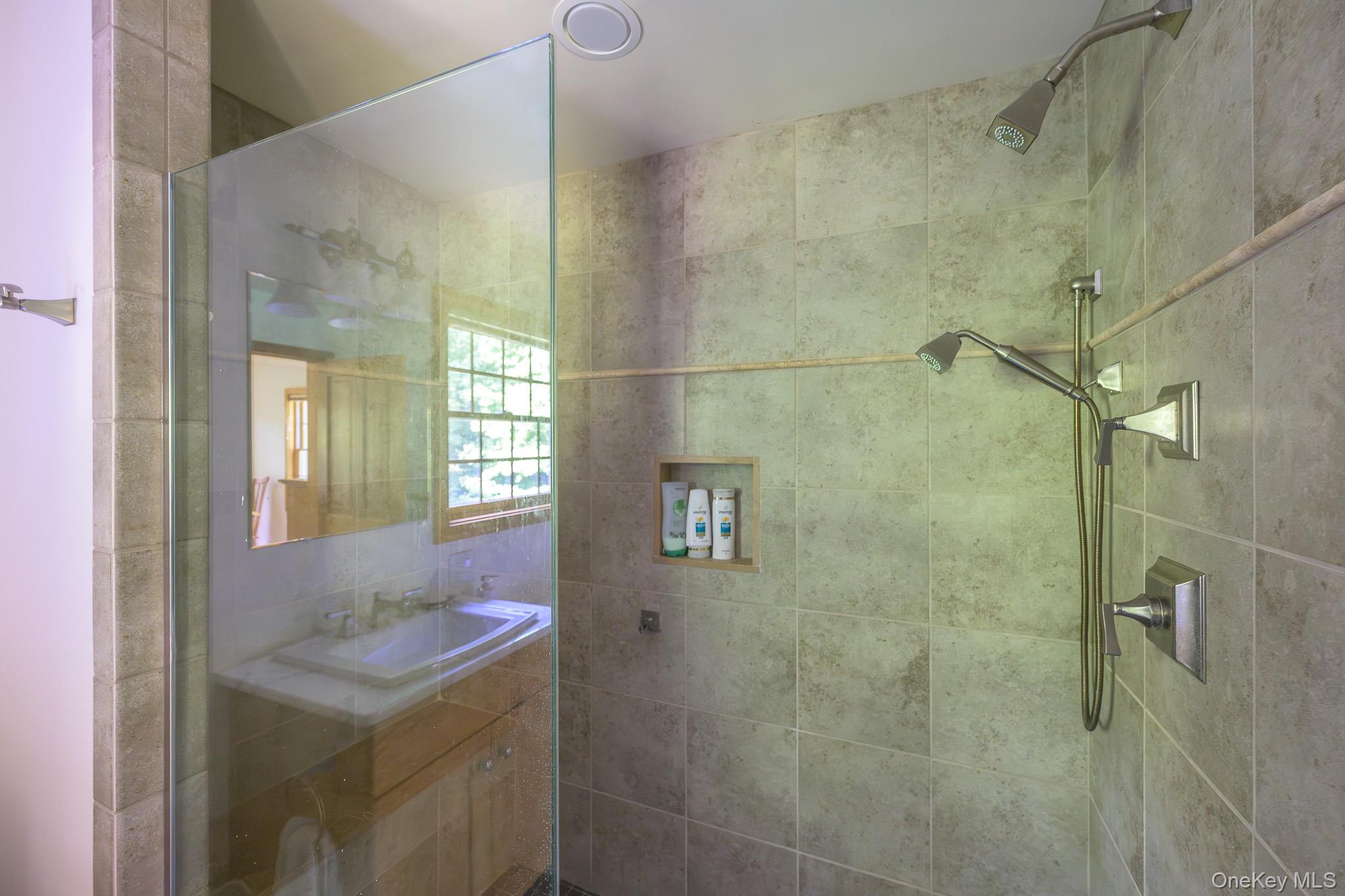 219 Roche Drive Property Photo 19