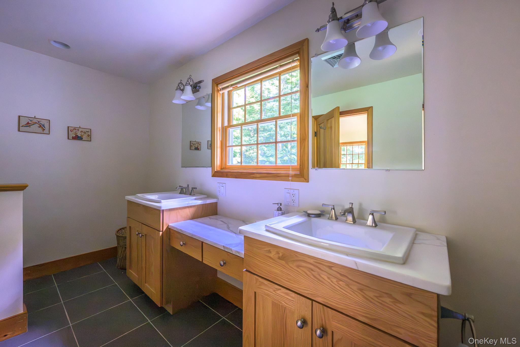 219 Roche Drive Property Photo 20