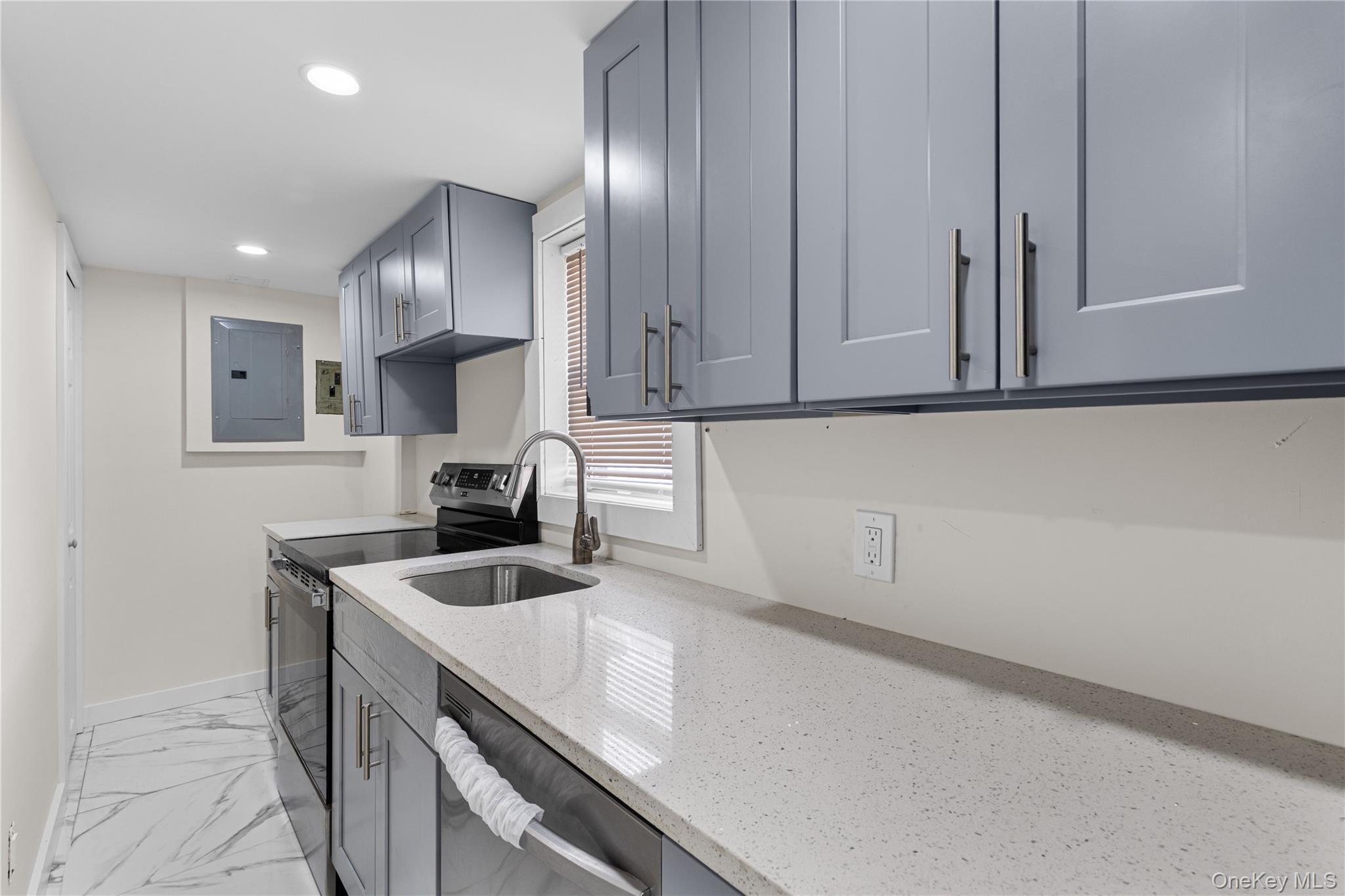 88 Buffalo Avenue Property Photo 3