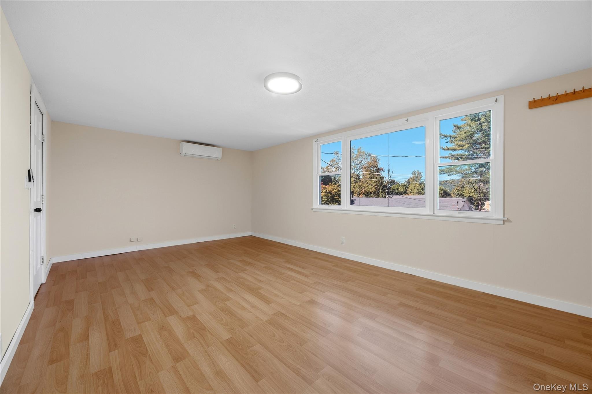 12 Montrose Drive Property Photo 17