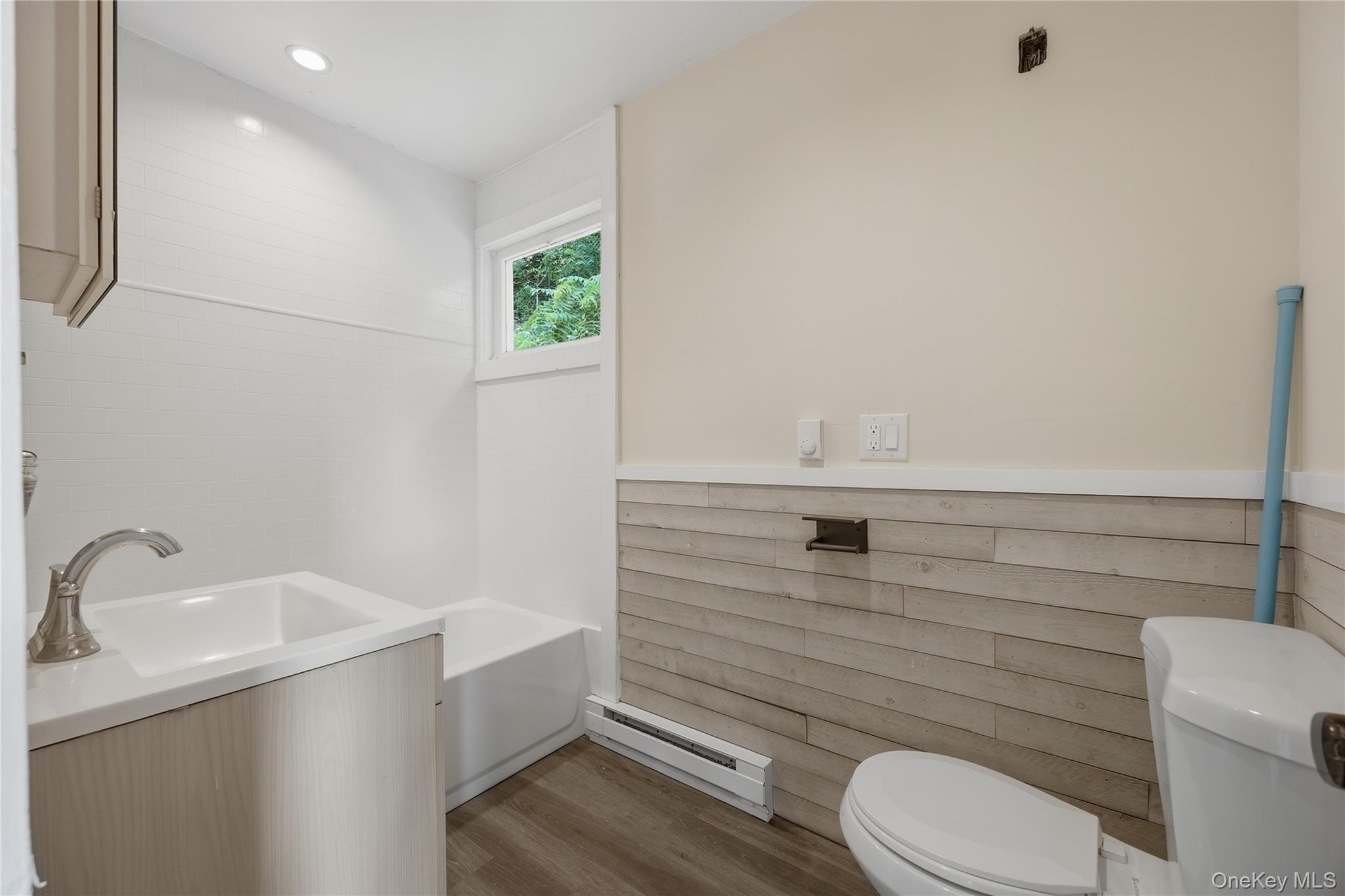 12 Montrose Drive Property Photo 19