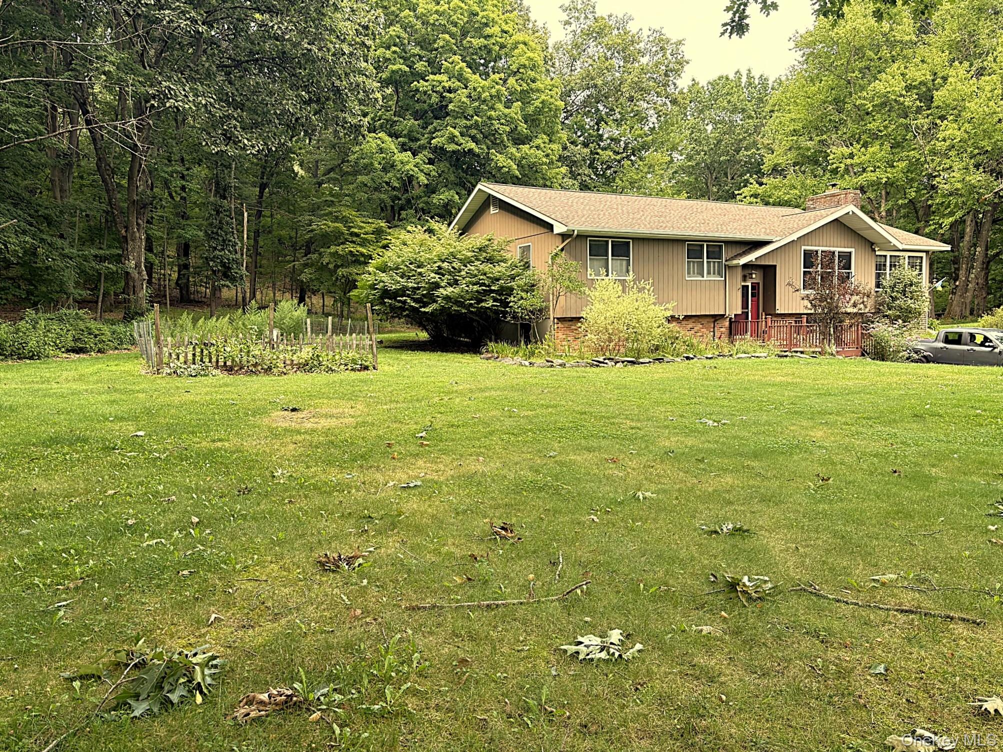 33 Twin Bridges Road Property Photo 4