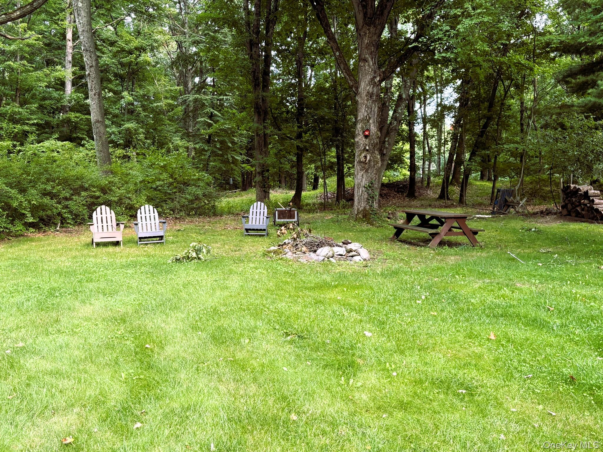 33 Twin Bridges Road Property Photo 7