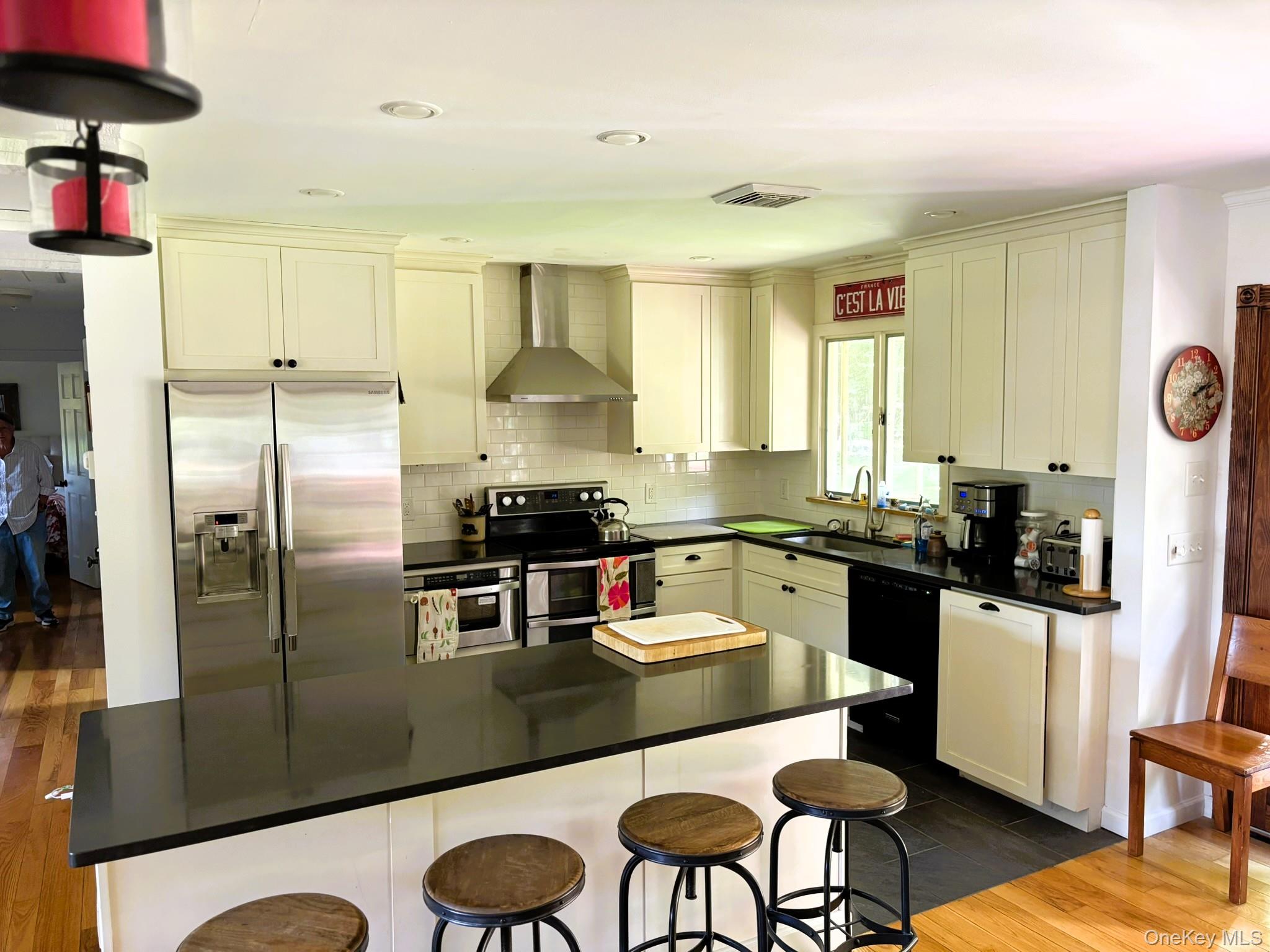 33 Twin Bridges Road Property Photo 11