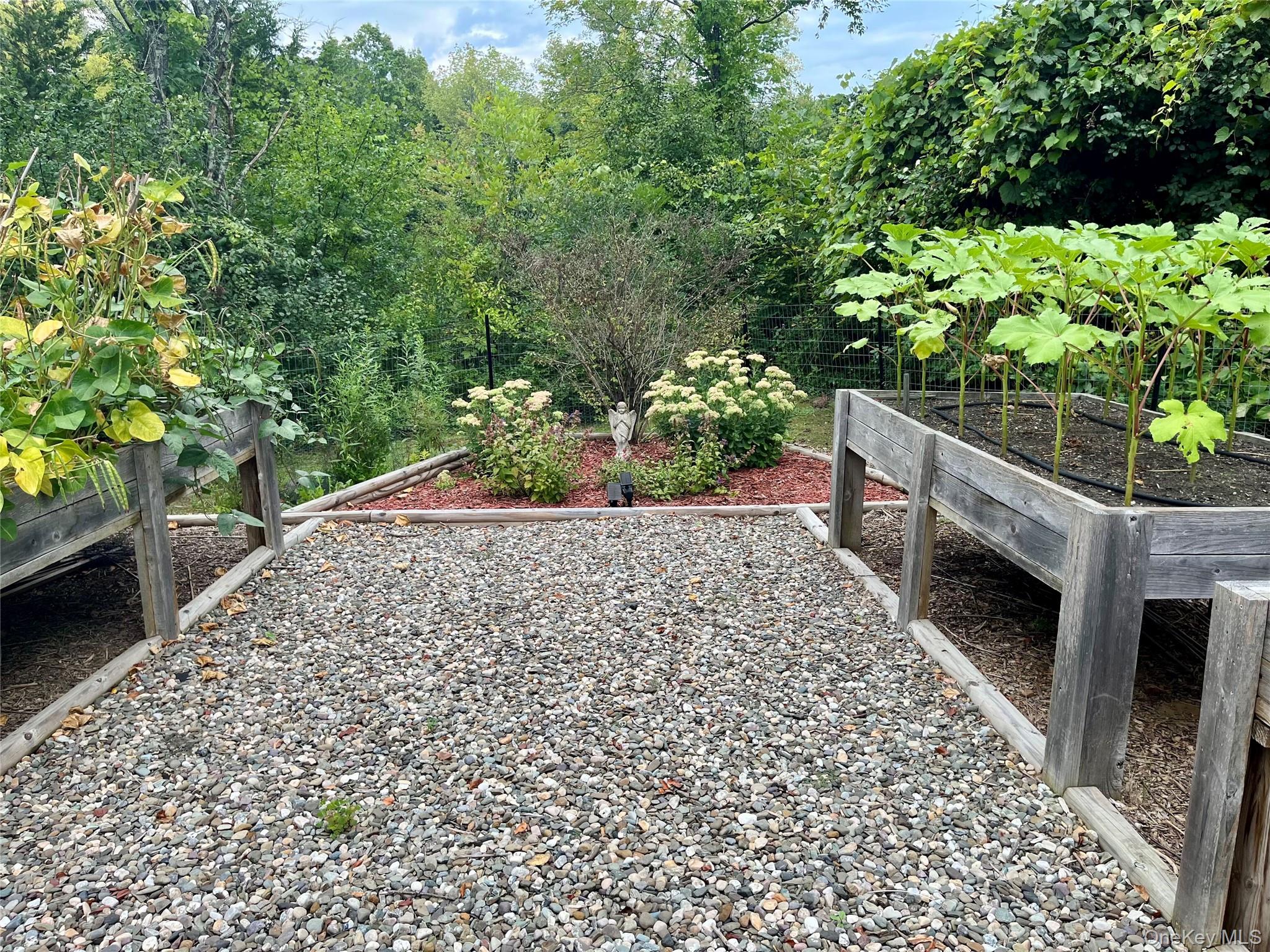 4 Quail Lane Property Photo 6