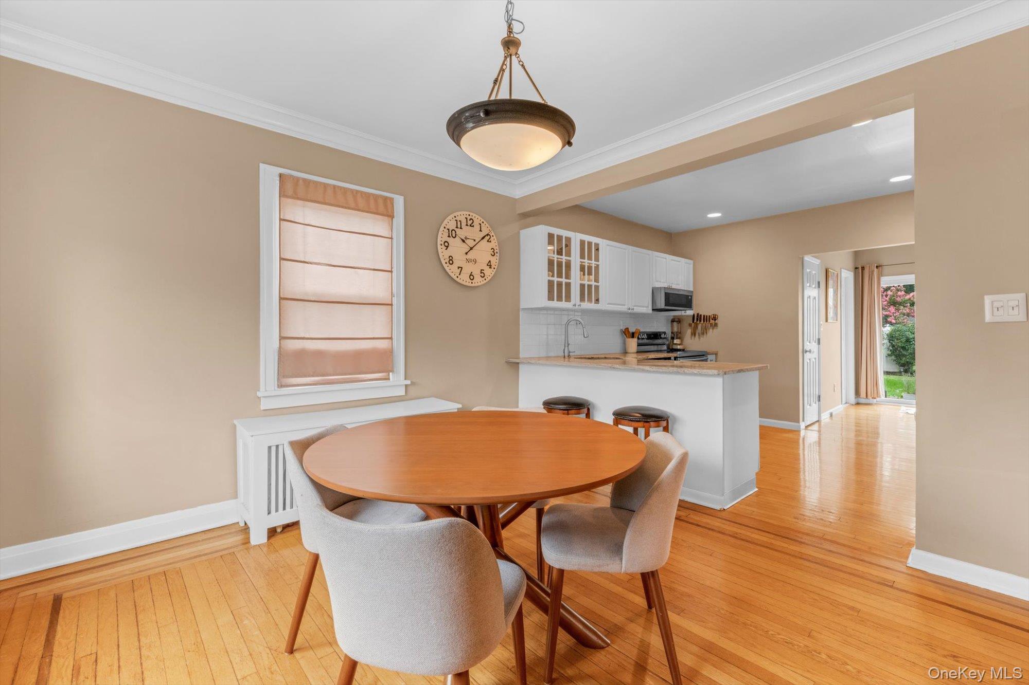 21 Hampton Avenue Property Photo 7