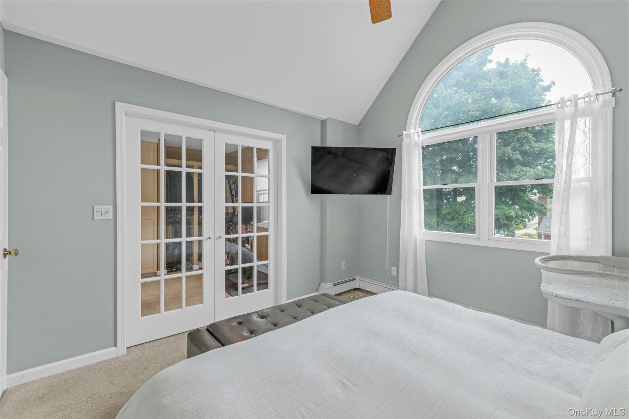 21 Hampton Avenue Property Photo 15