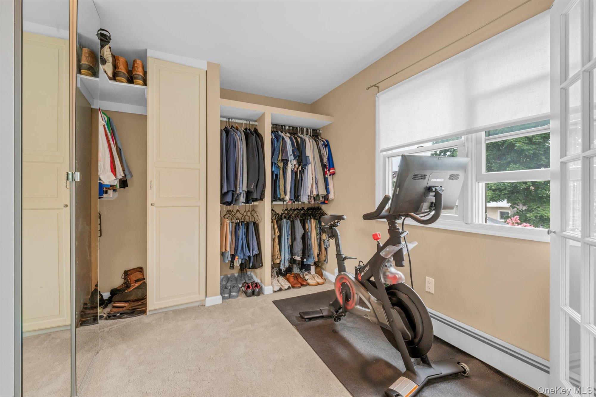 21 Hampton Avenue Property Photo 16