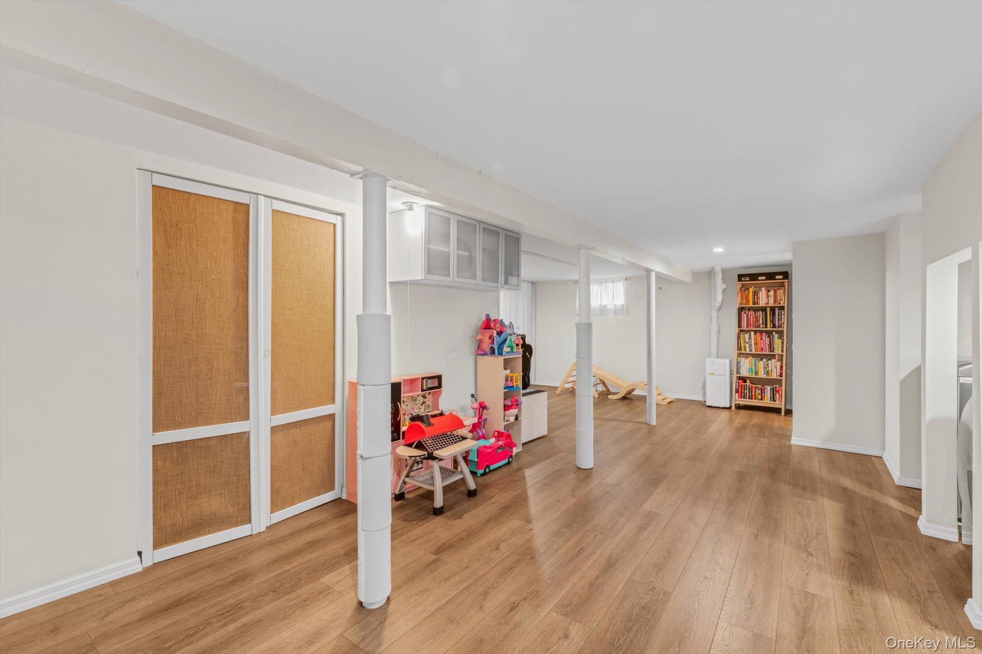 21 Hampton Avenue Property Photo 21