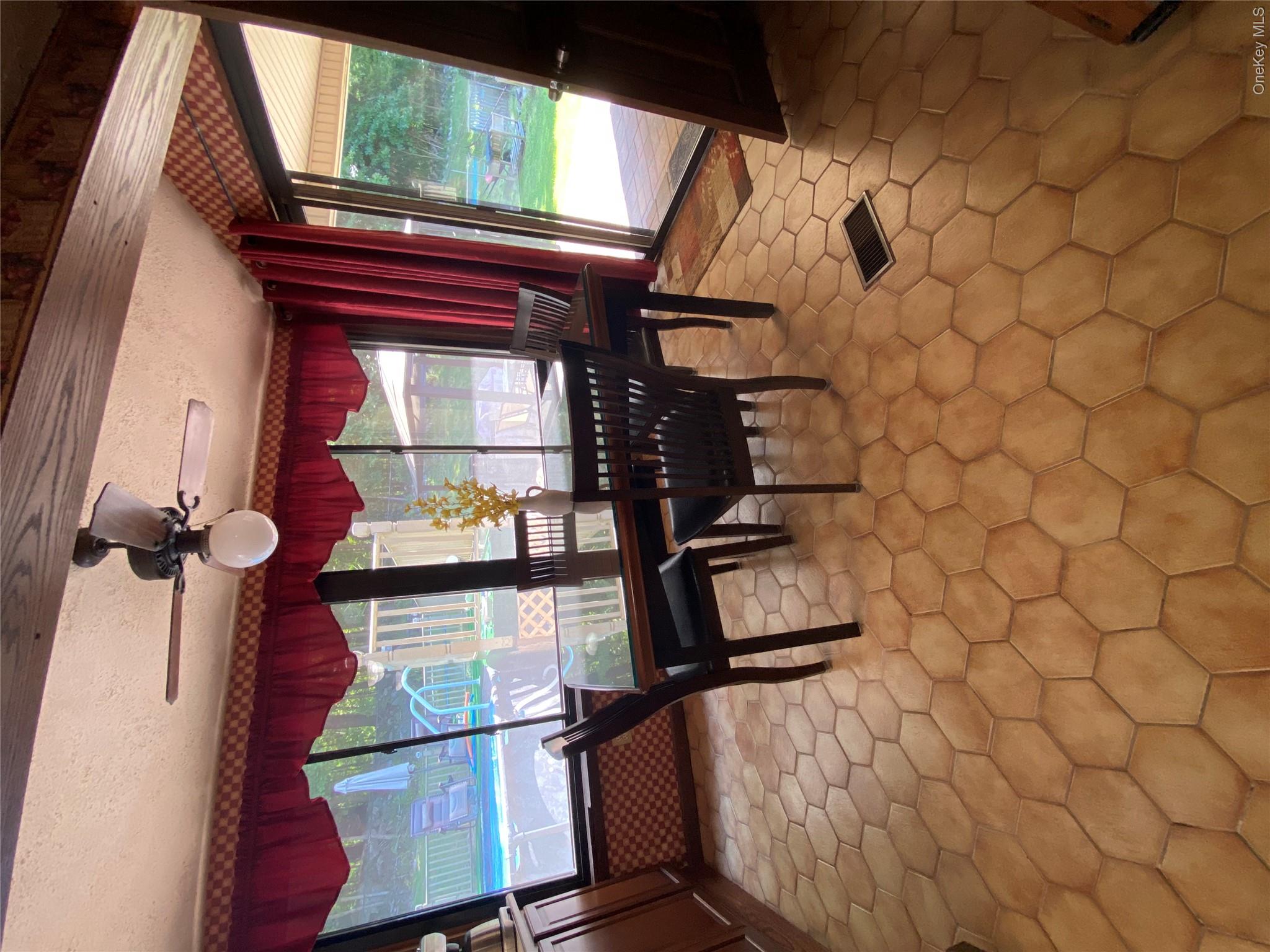 23 Windwood Drive Property Photo 7