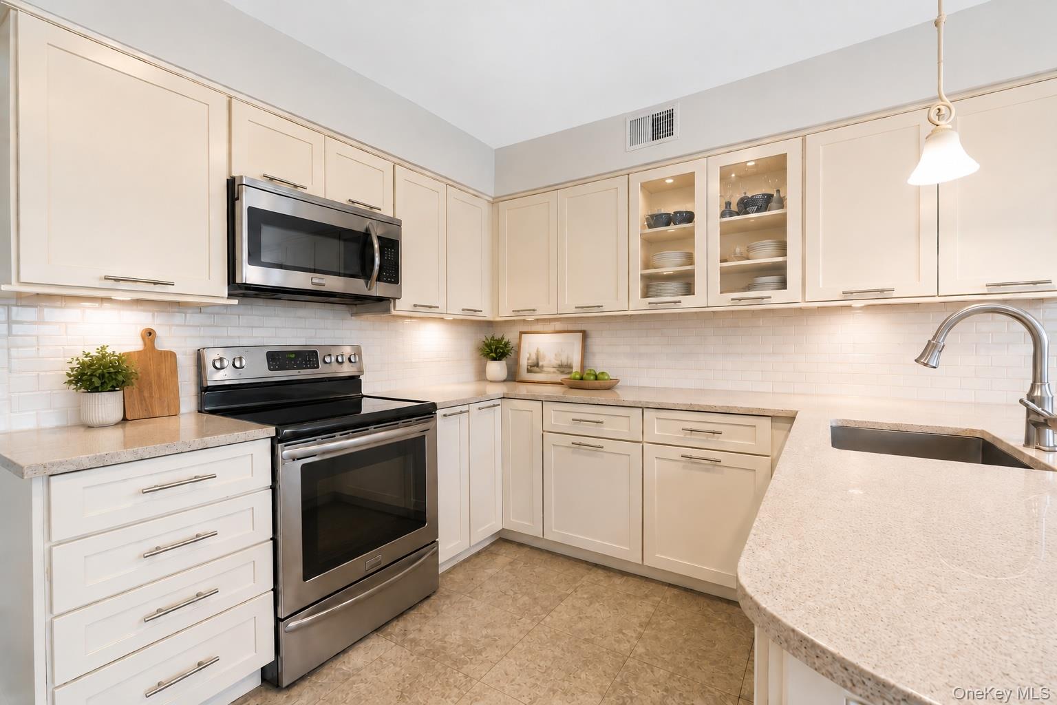 71 Westchester Drive Property Photo 15