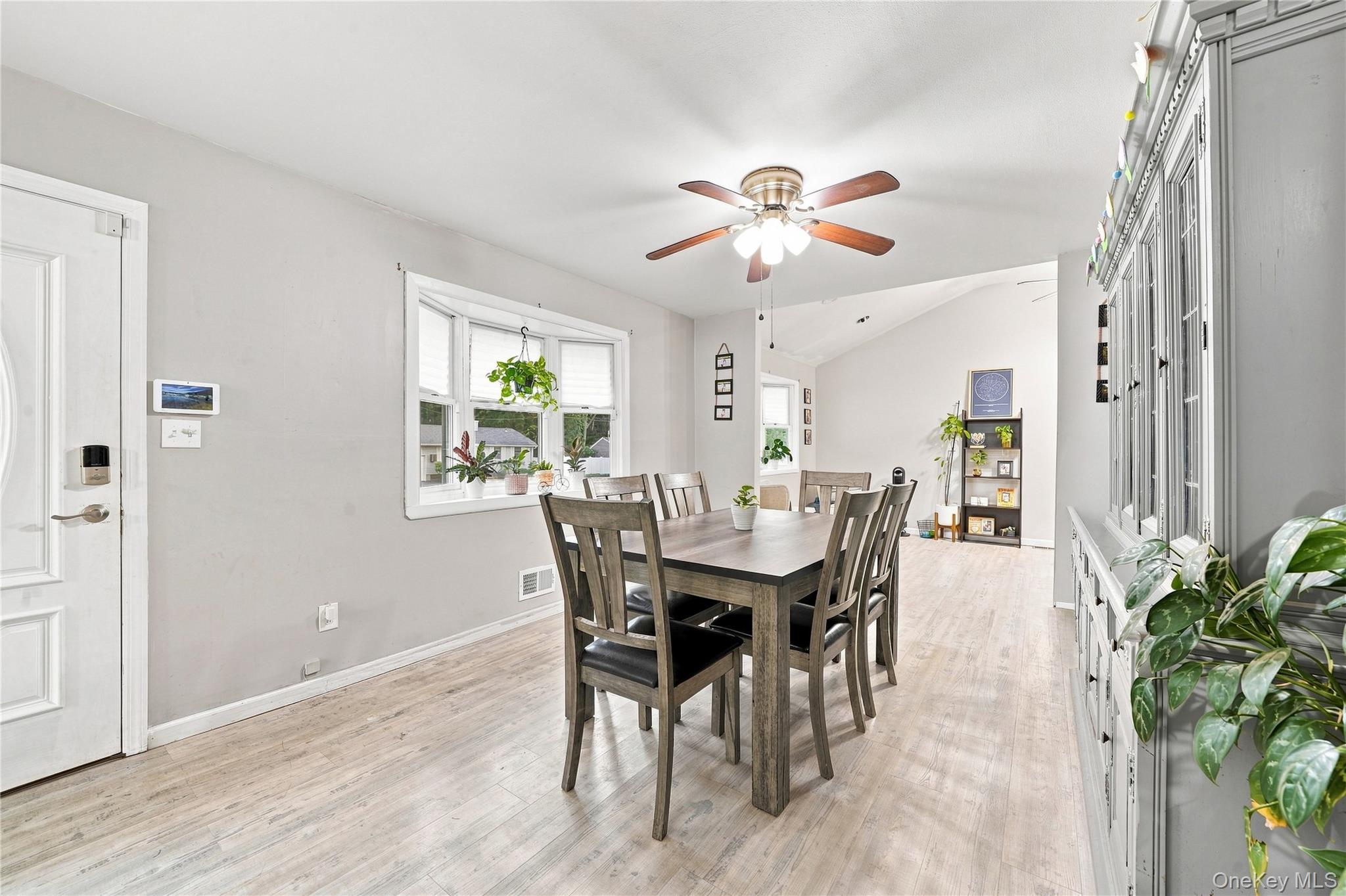 5 Talbot Lane Property Photo 15