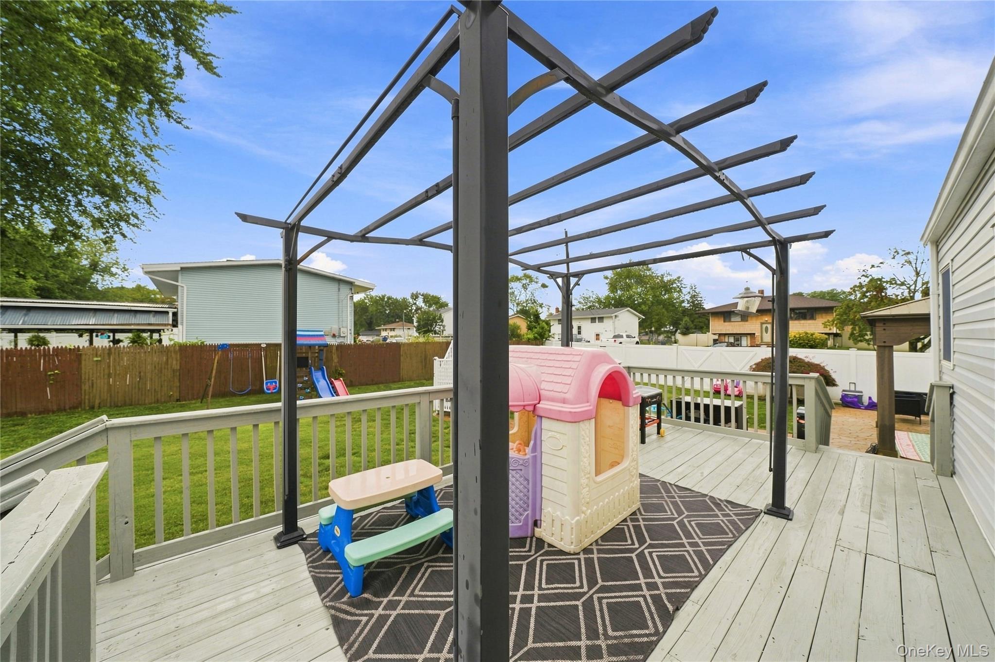 5 Talbot Lane Property Photo 40