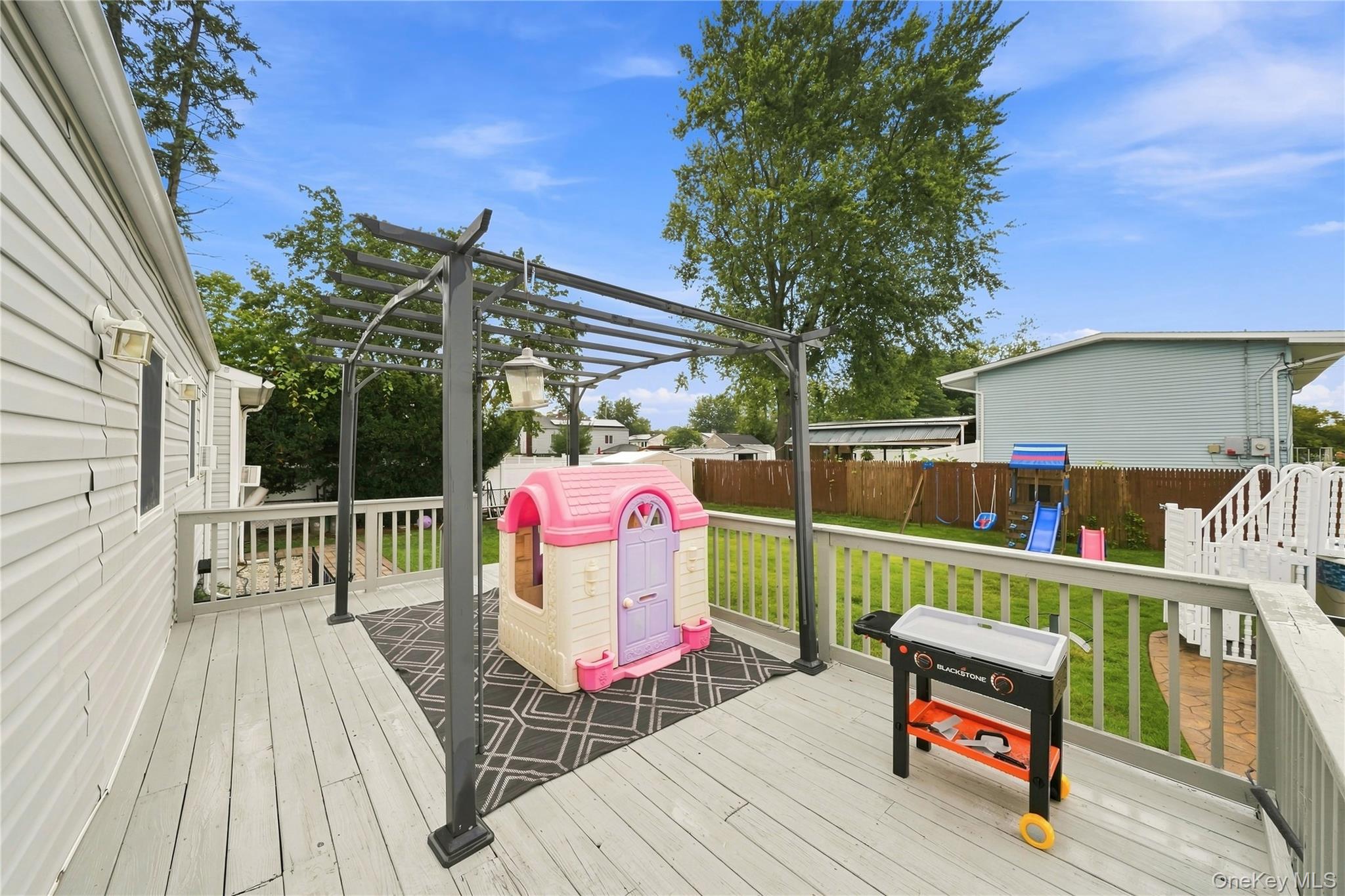 5 Talbot Lane Property Photo 41