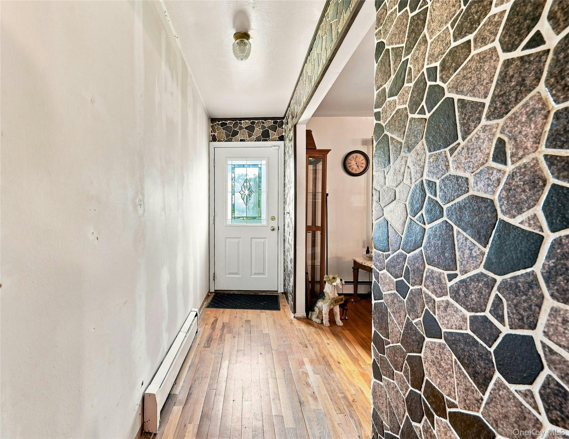 1035 Tooker Avenue Property Photo 10