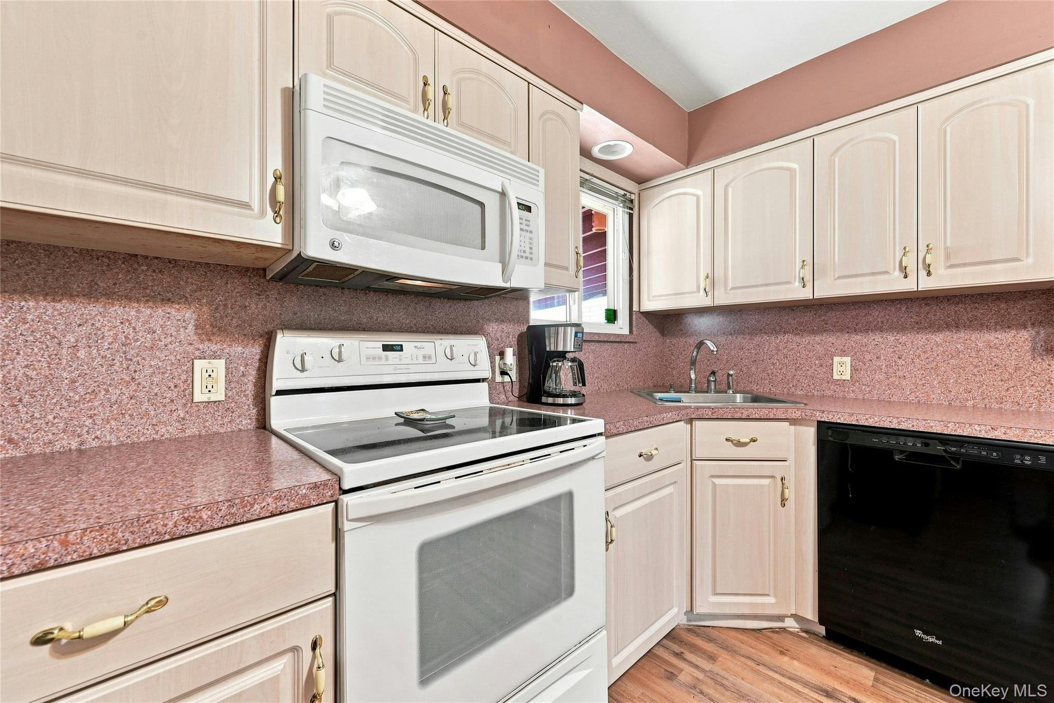 1035 Tooker Avenue Property Photo 17
