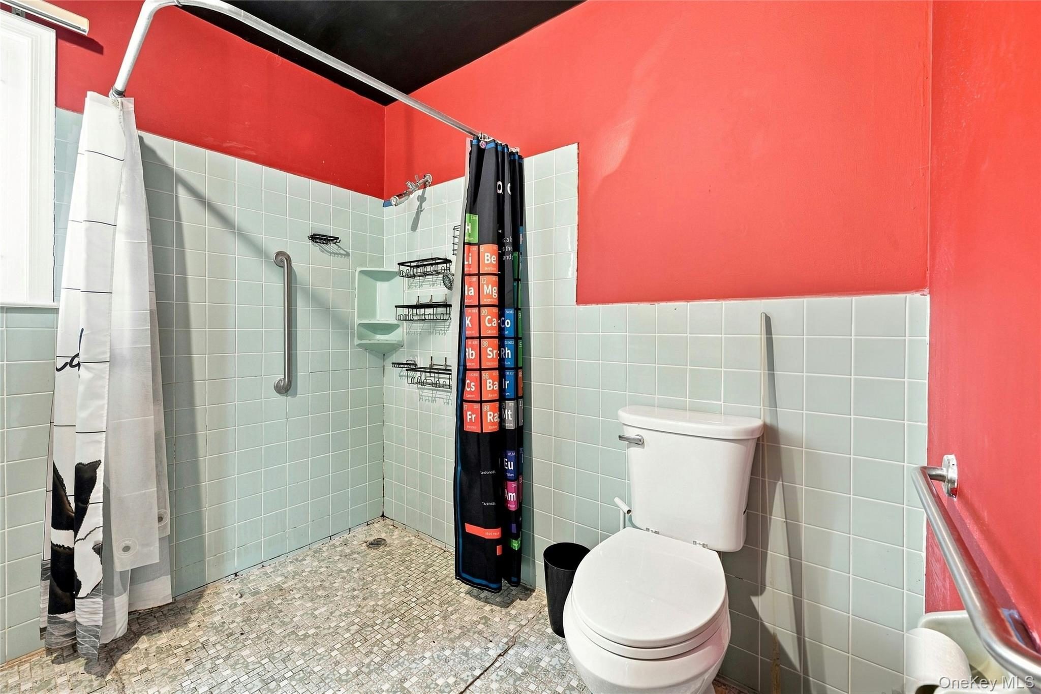 1035 Tooker Avenue Property Photo 25