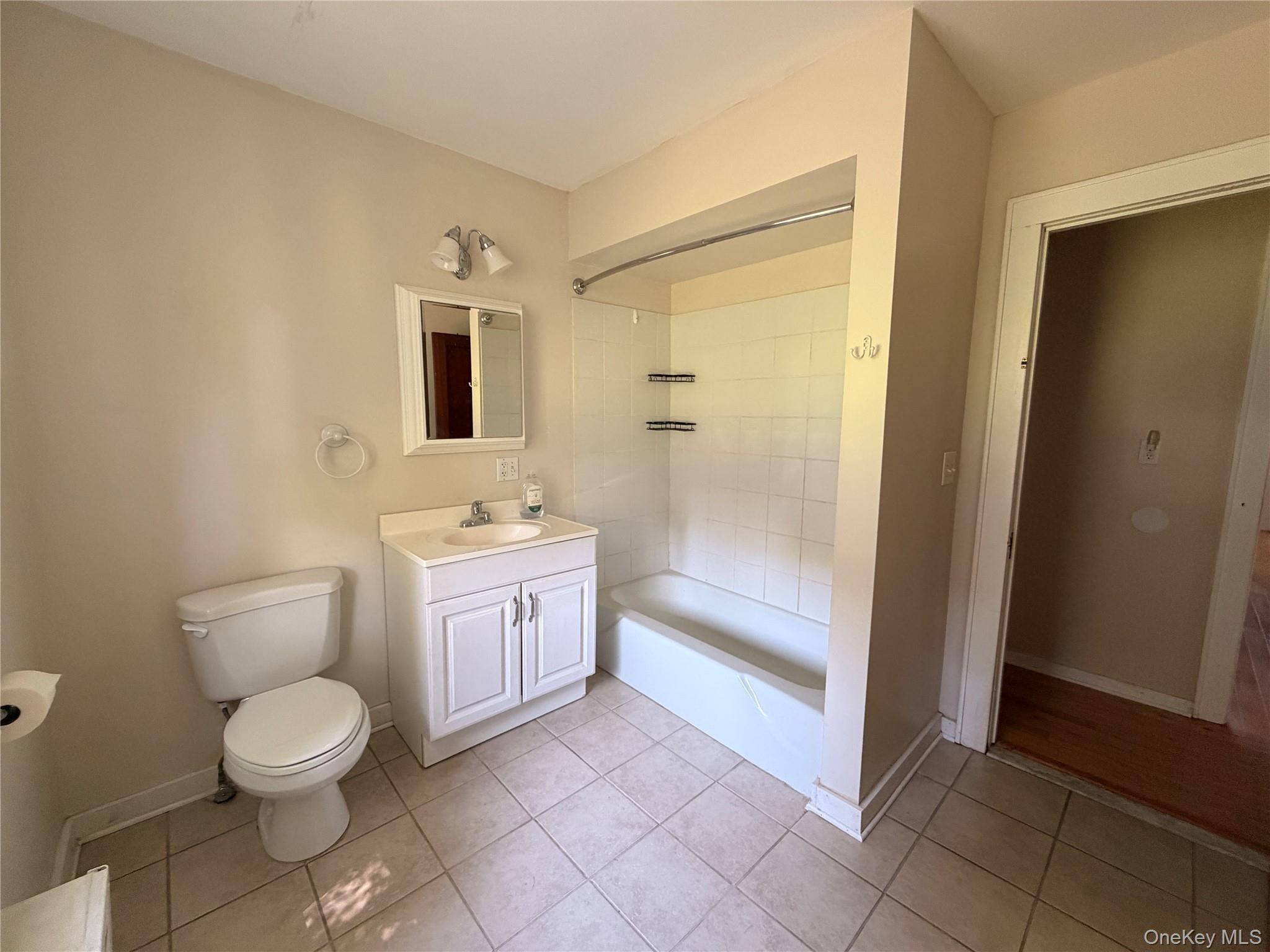 112 Green Street 2 Property Photo 9