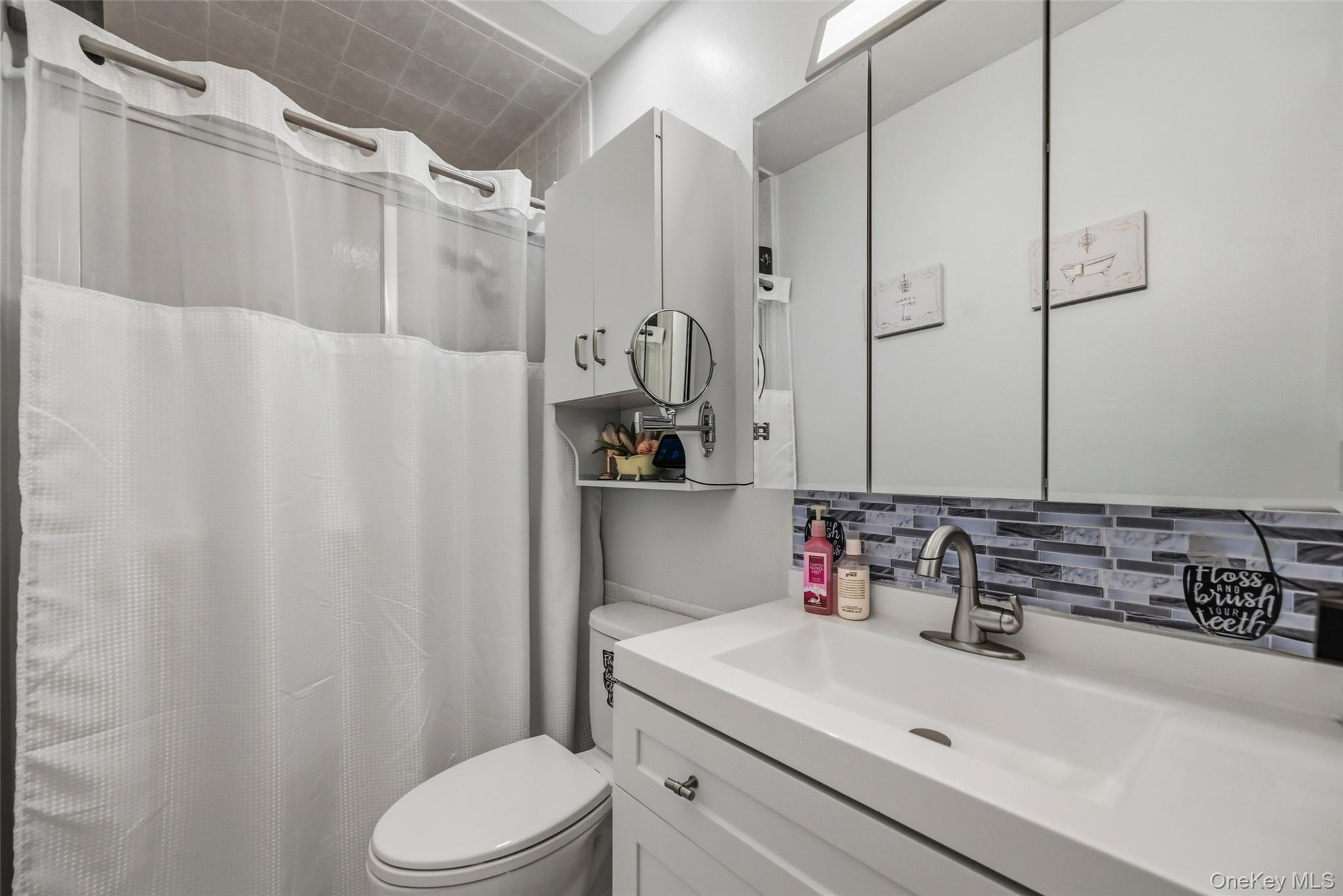 72 Yorkshire Drive Property Photo 18