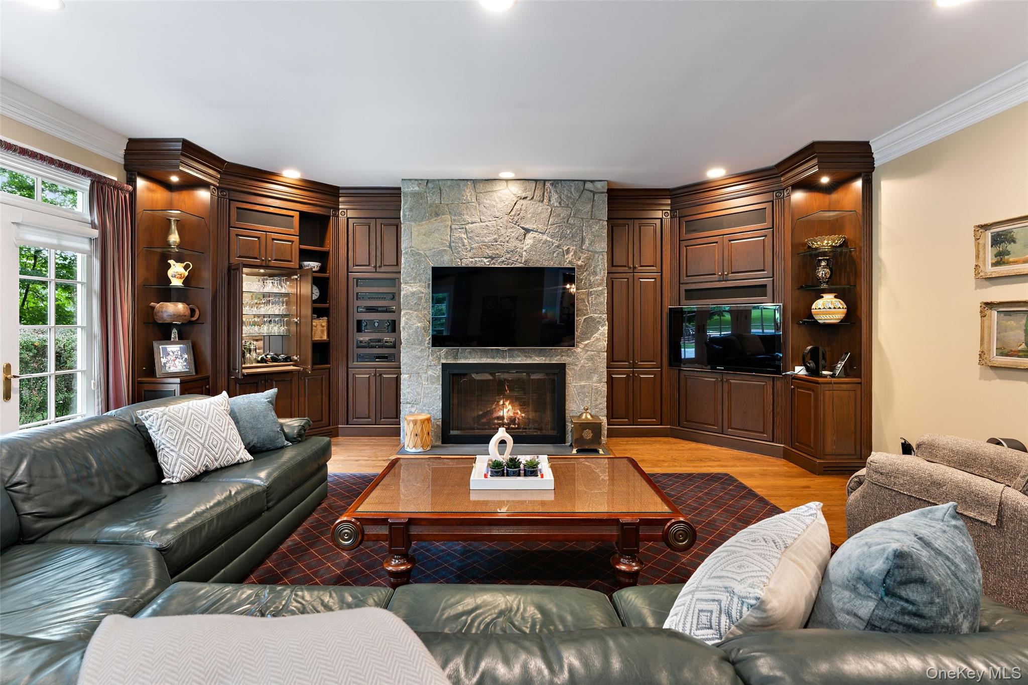 15 Sheldrake Road Property Photo 16