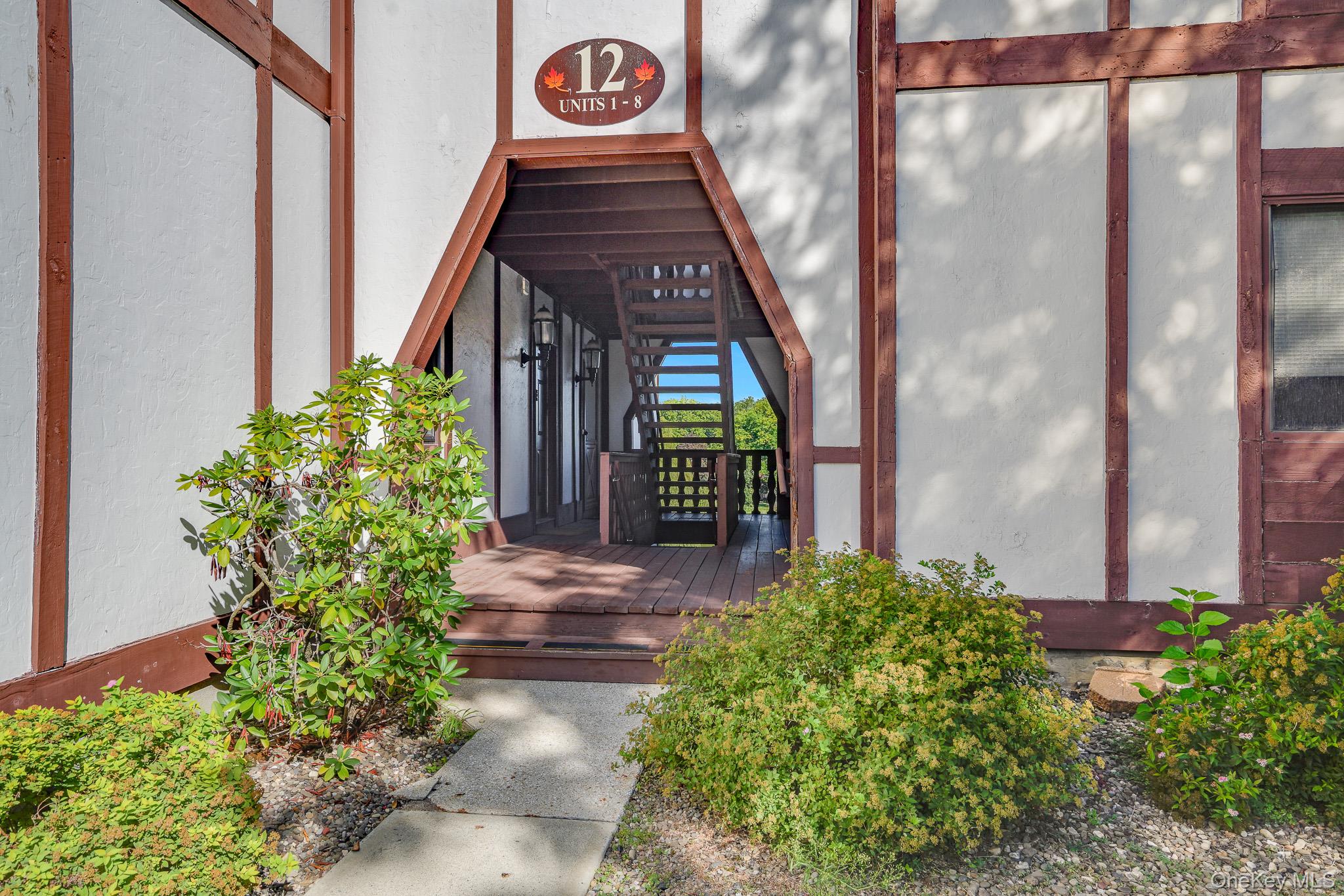 12 Skyline Drive 8 Property Photo 1