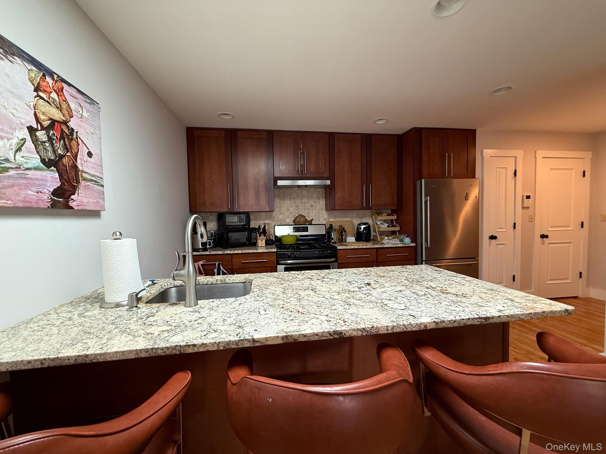 11 First Street 2 Property Photo 5