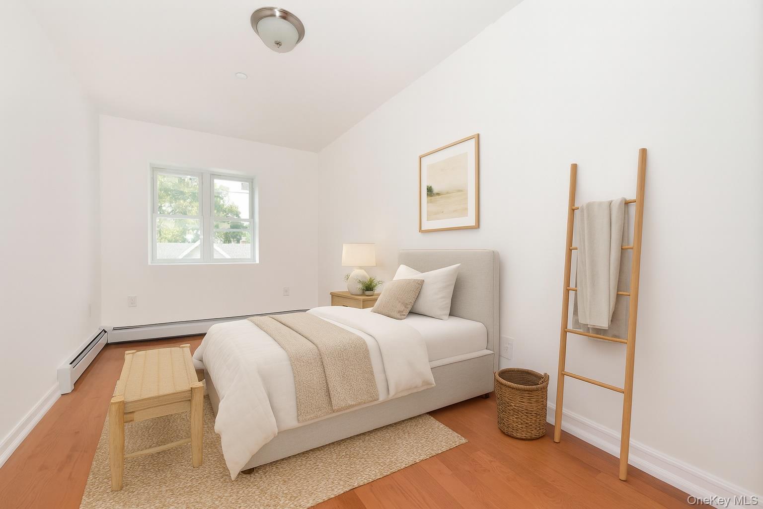 5716 163rd Street Property Photo 10
