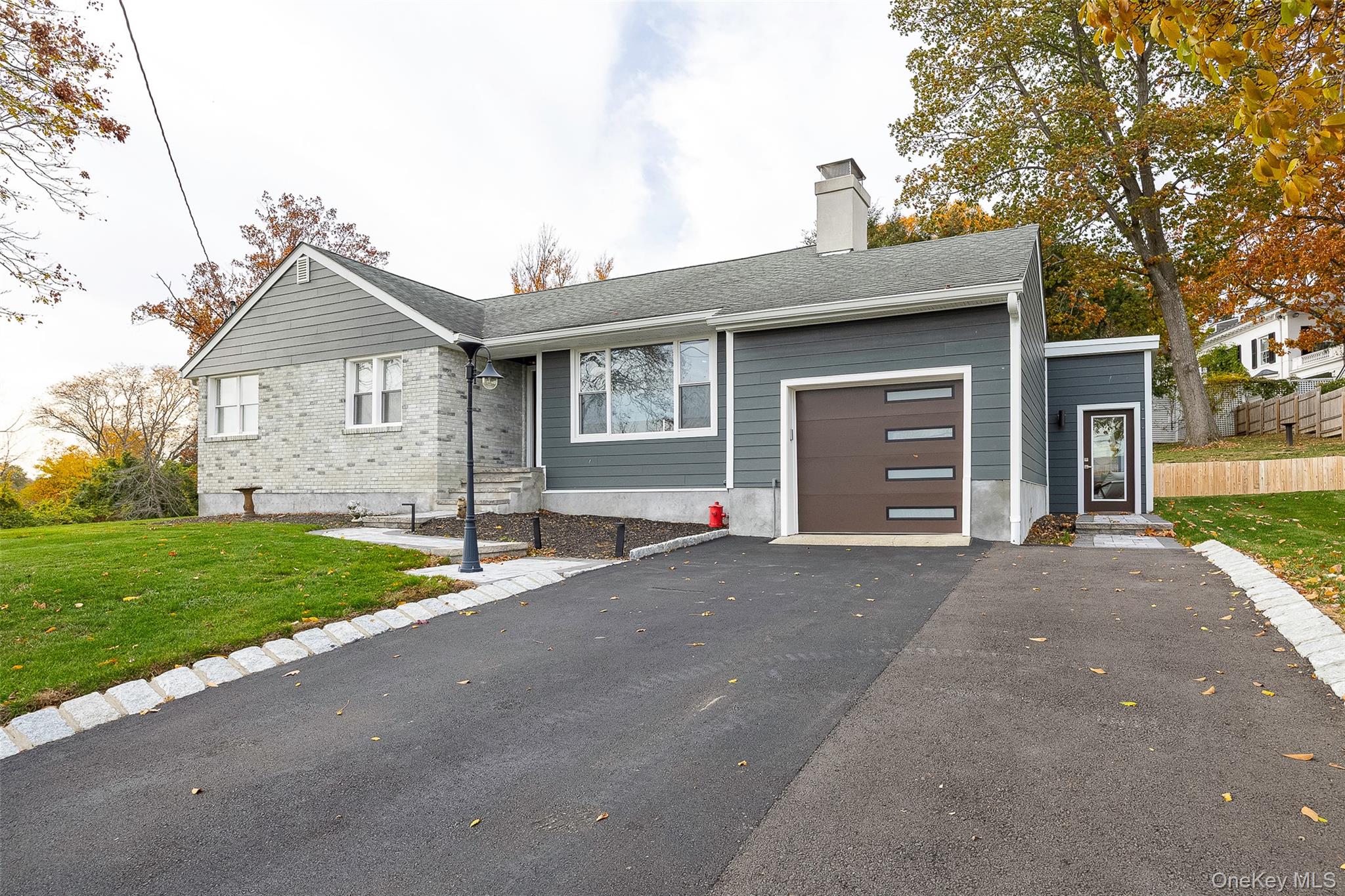 39 Susan Drive Property Photo 2