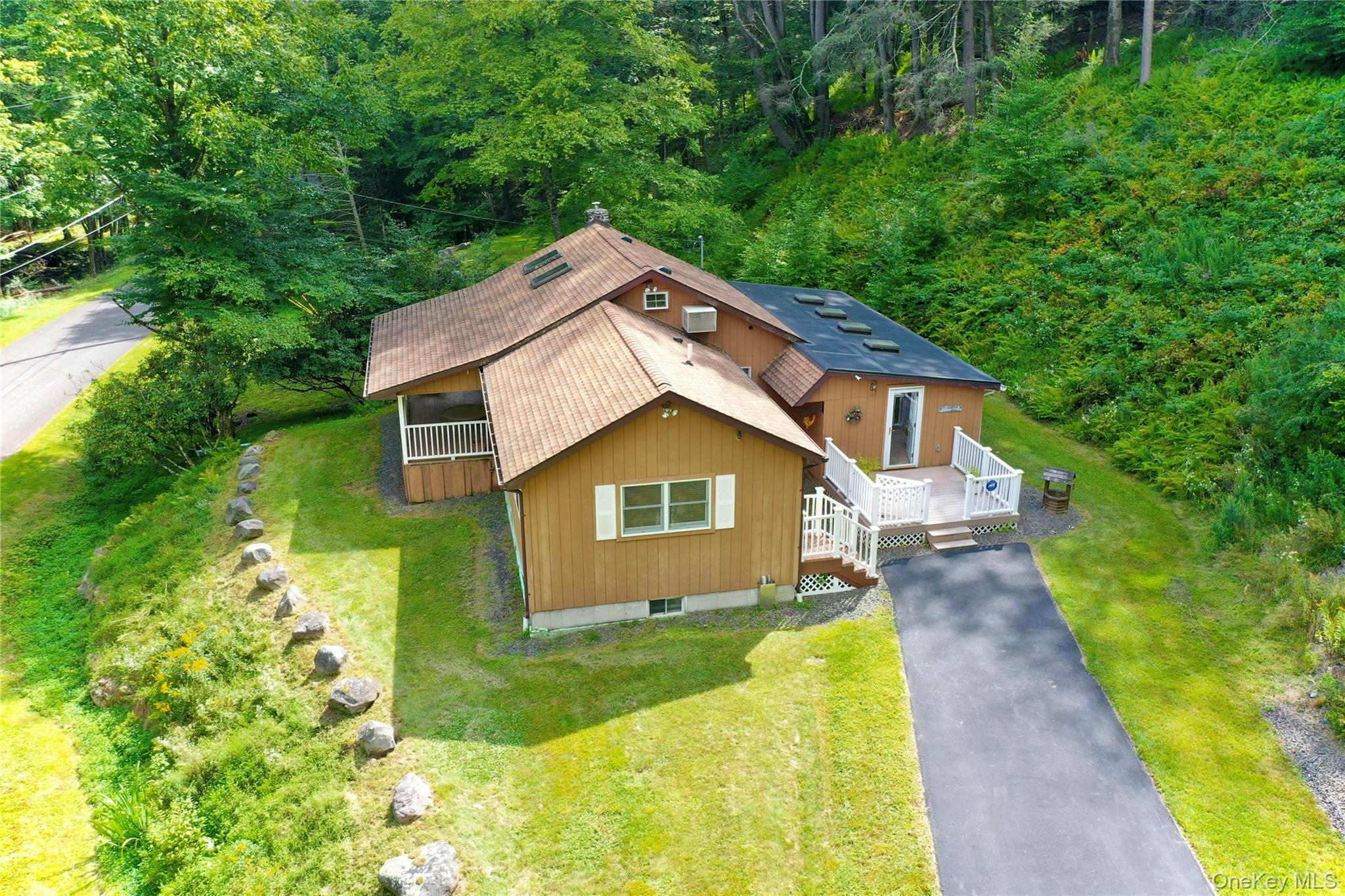 283 Pepacton Hollow Road Property Photo 10