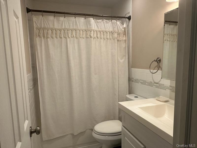 121 Whalers Cove Property Photo 7
