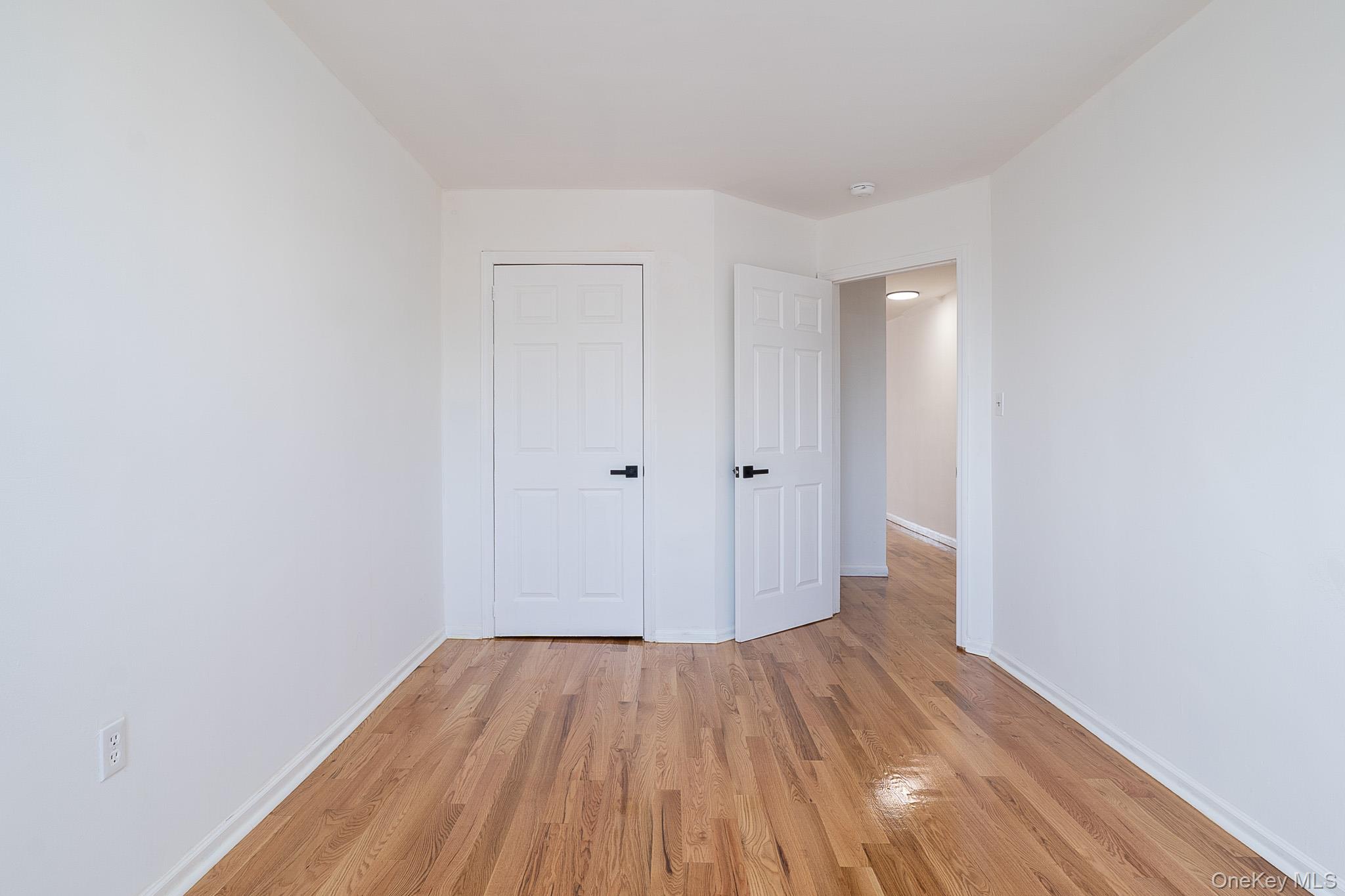 9483 218th Street Property Photo 15