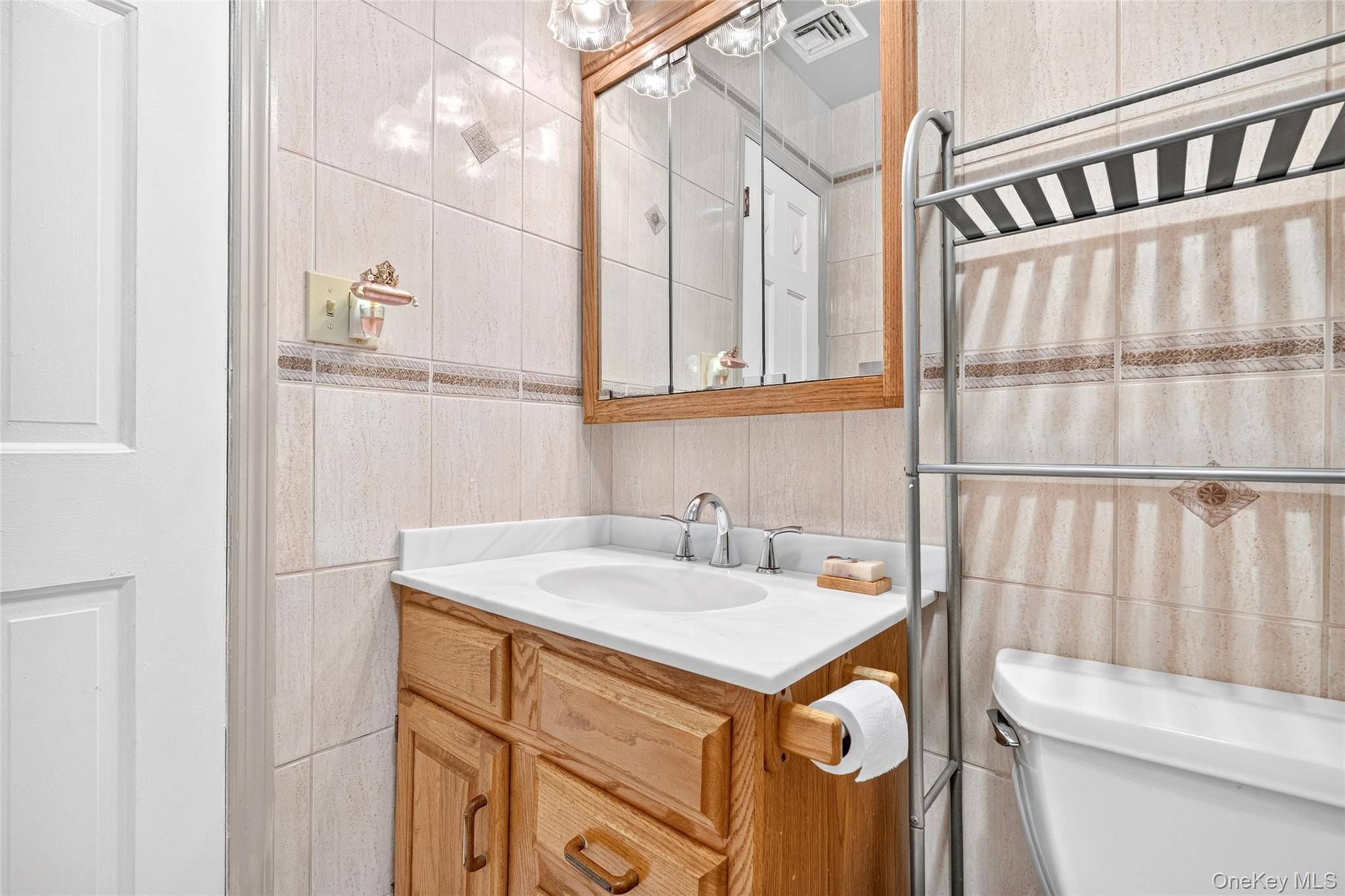 1 Ann Avenue Property Photo 28