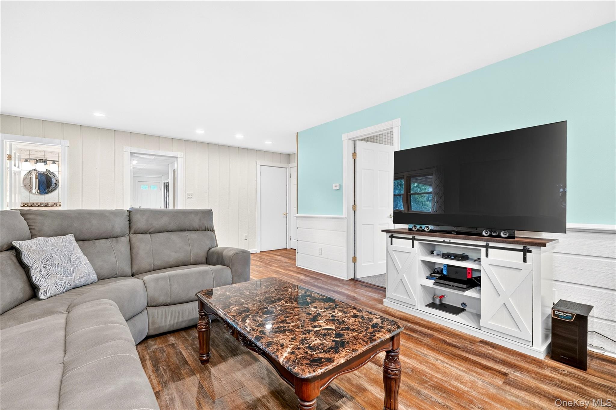 1 Ann Avenue Property Photo 33