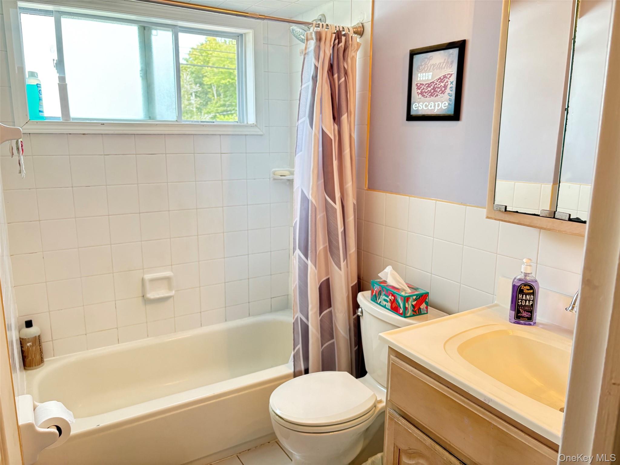 8 Durst Drive Property Photo 5