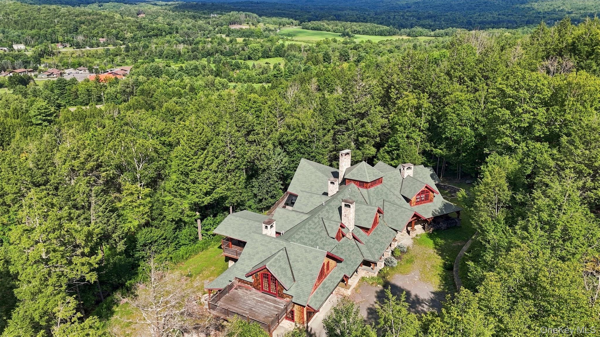 125 Copper Ridge Trail Property Photo 2