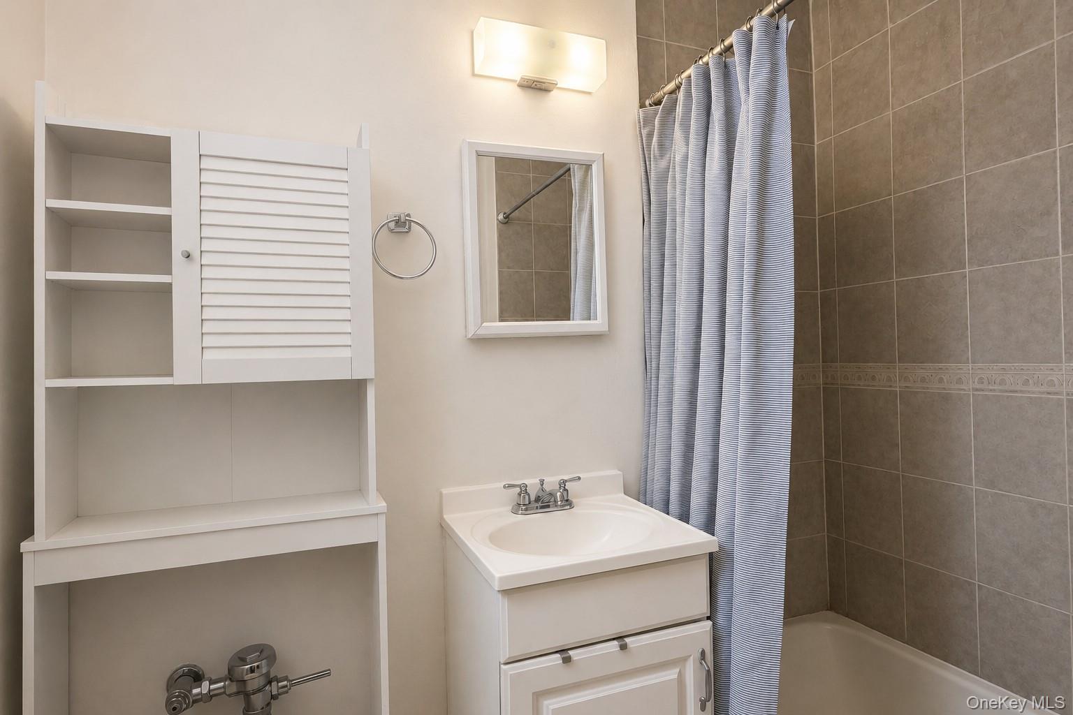 99-15 66 Avenue 5a Property Photo 19