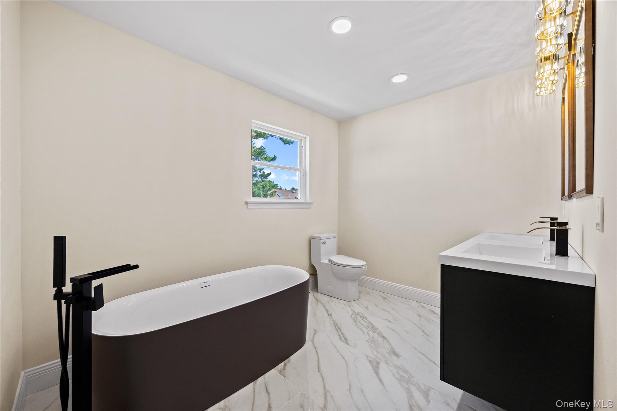 37 Gladstone Avenue Property Photo 20