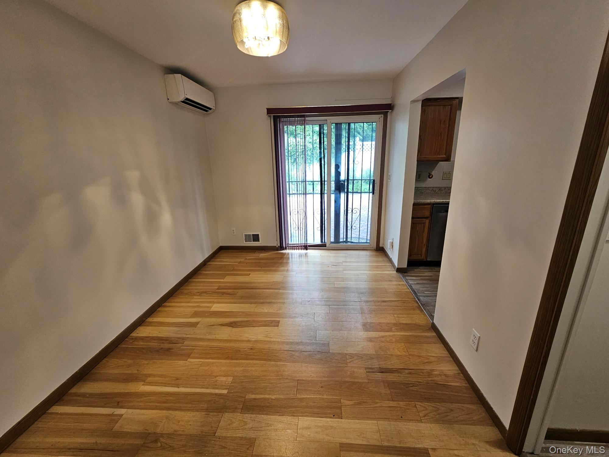 49 Beechwood Avenue Property Photo 4