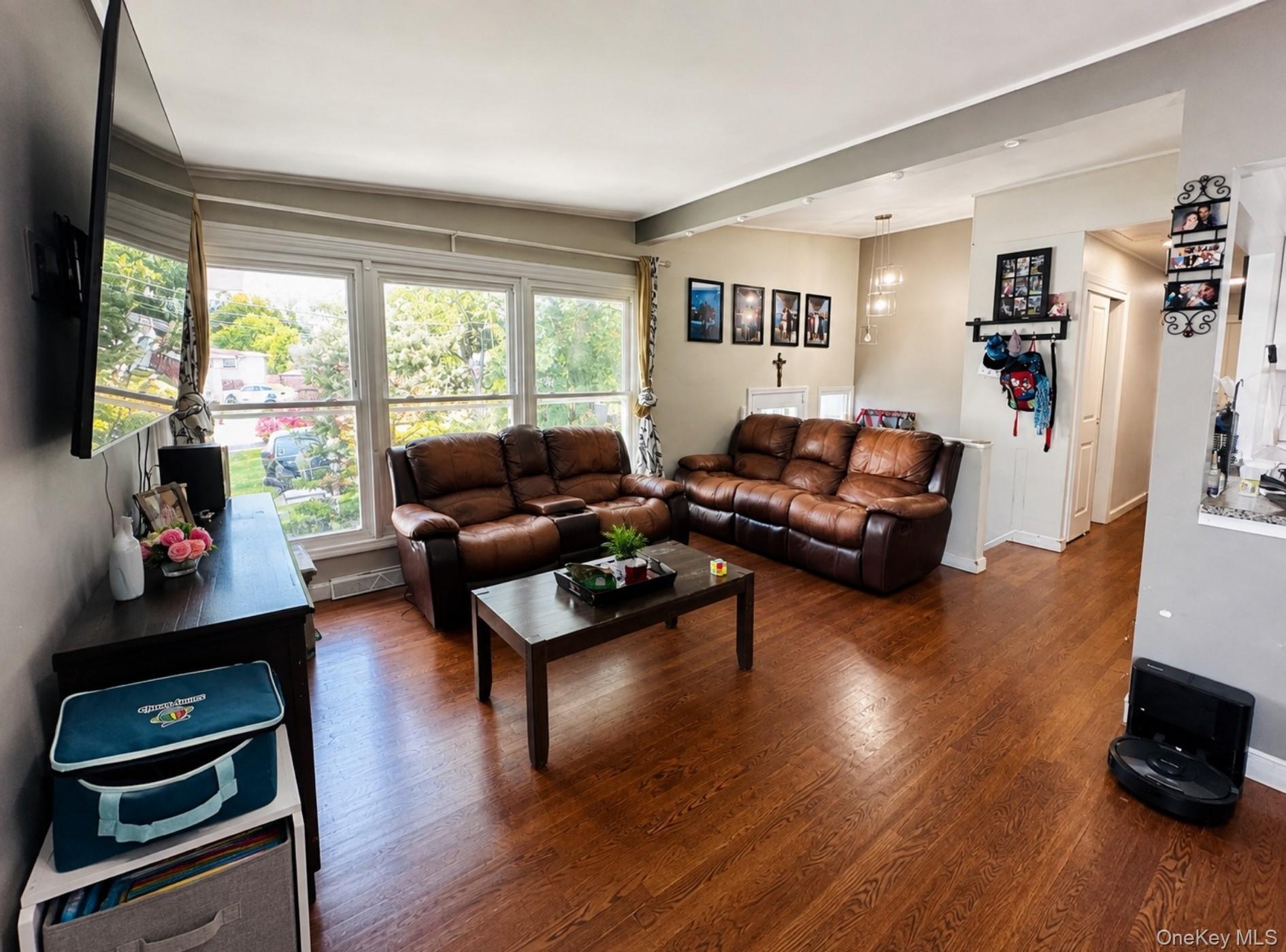16 Exeter Road Property Photo 6