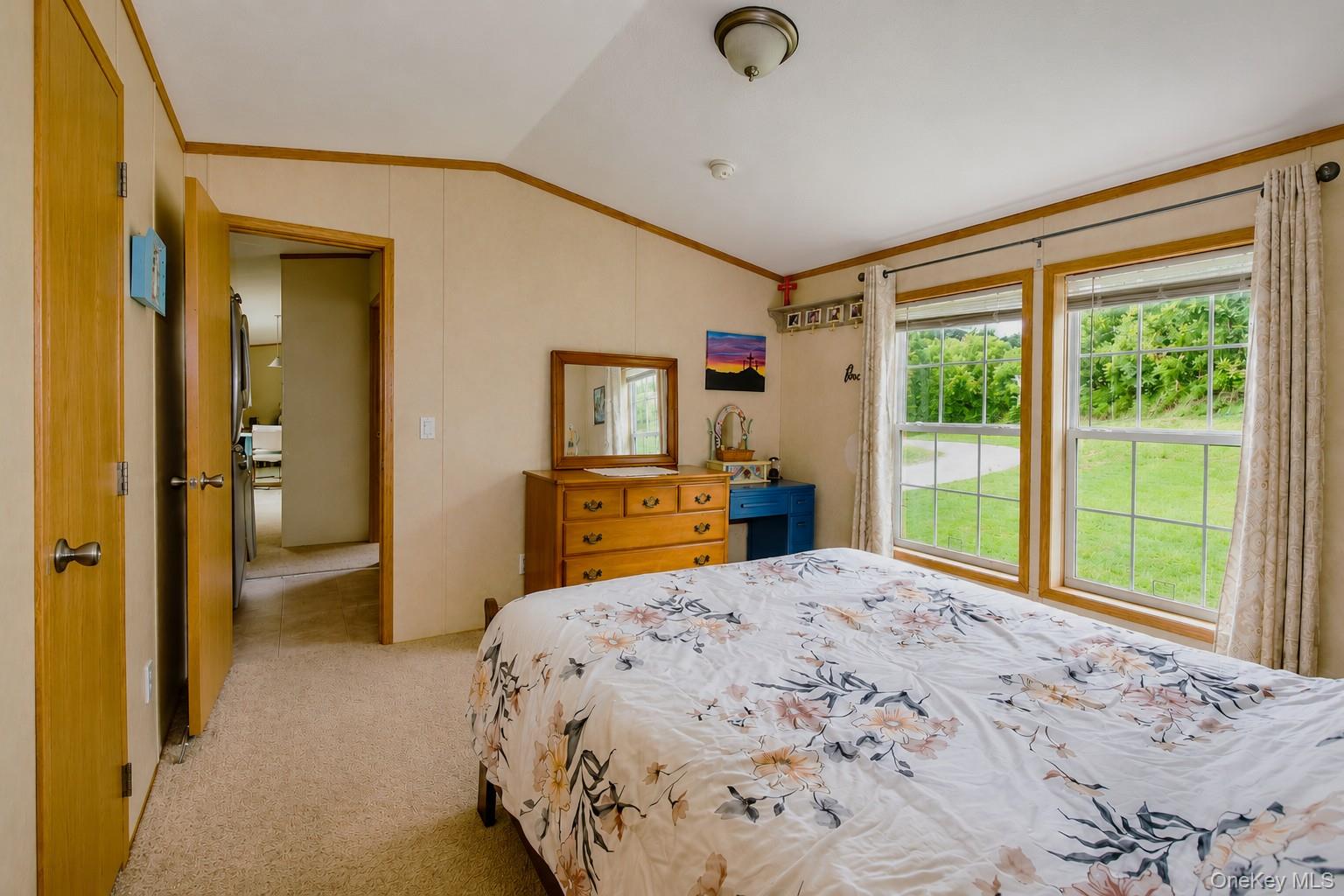 200 Willow Street Property Photo 8