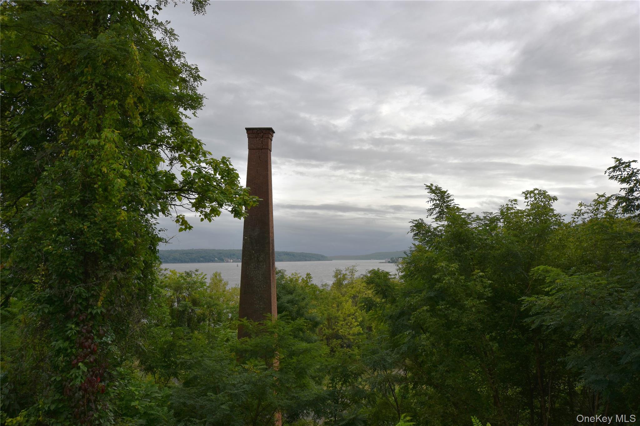 200 Willow Street Property Photo 18