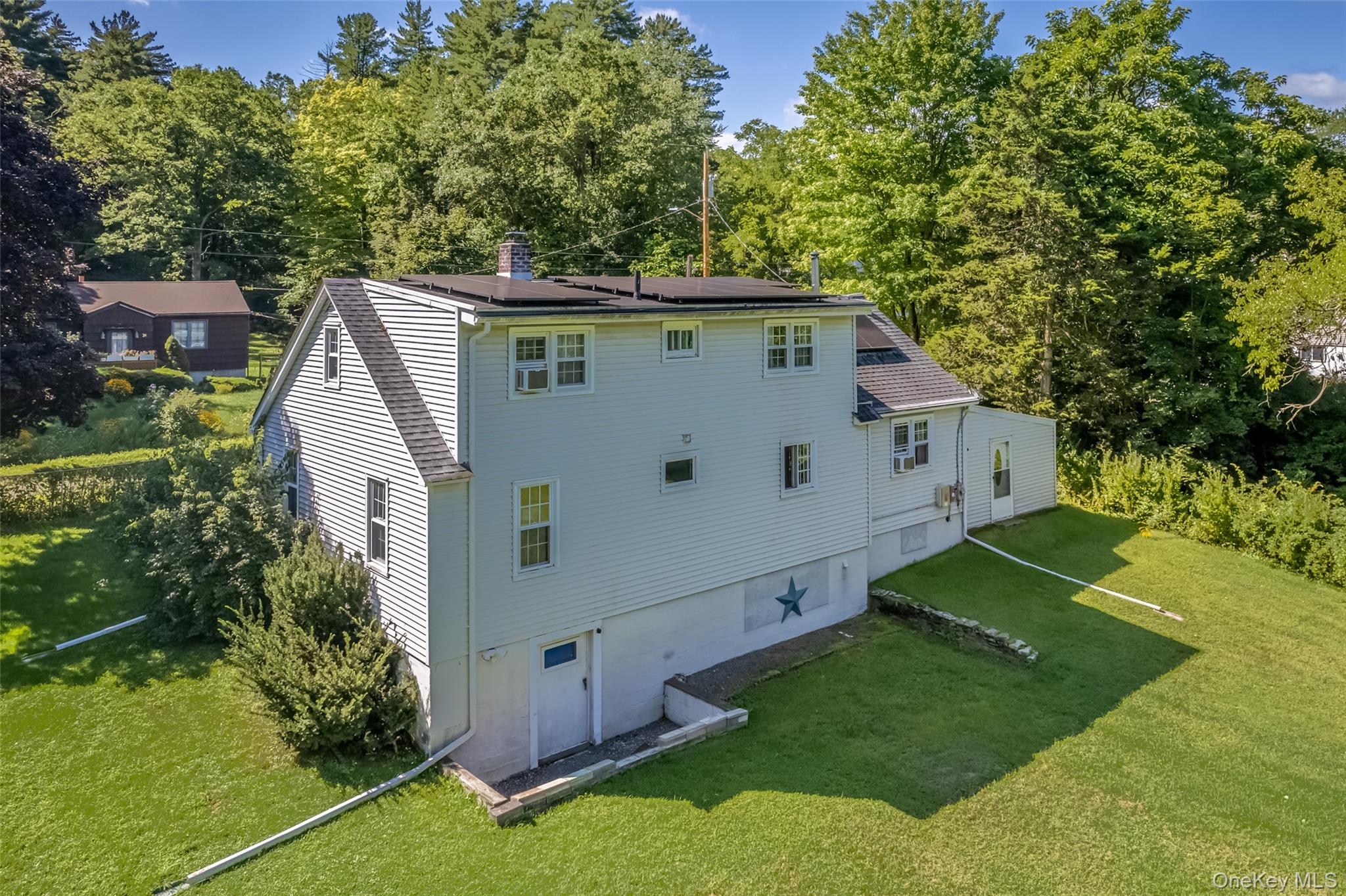 27 Old Mill Road Property Photo 4