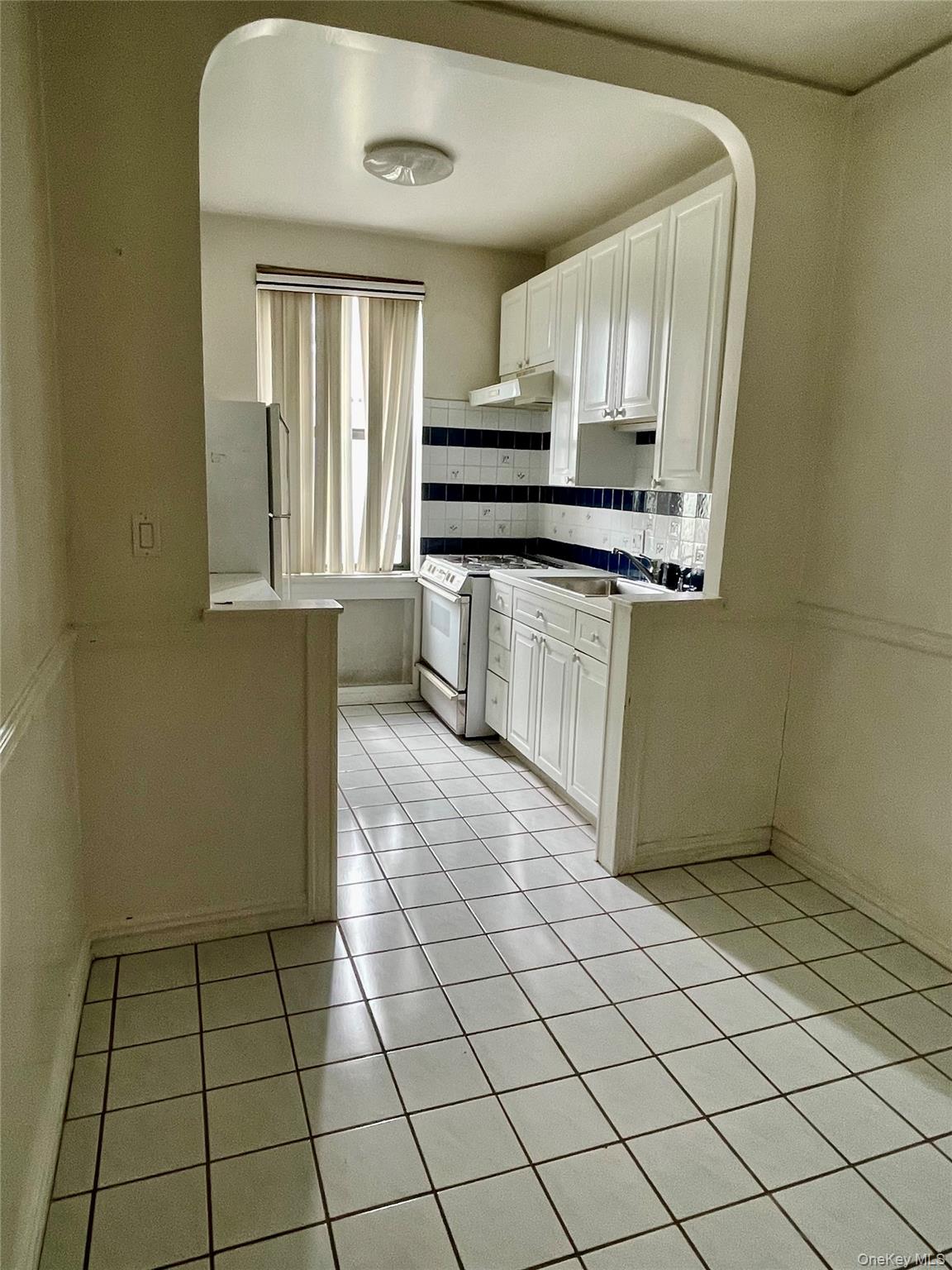210 Martine Avenue 5d Property Photo 9