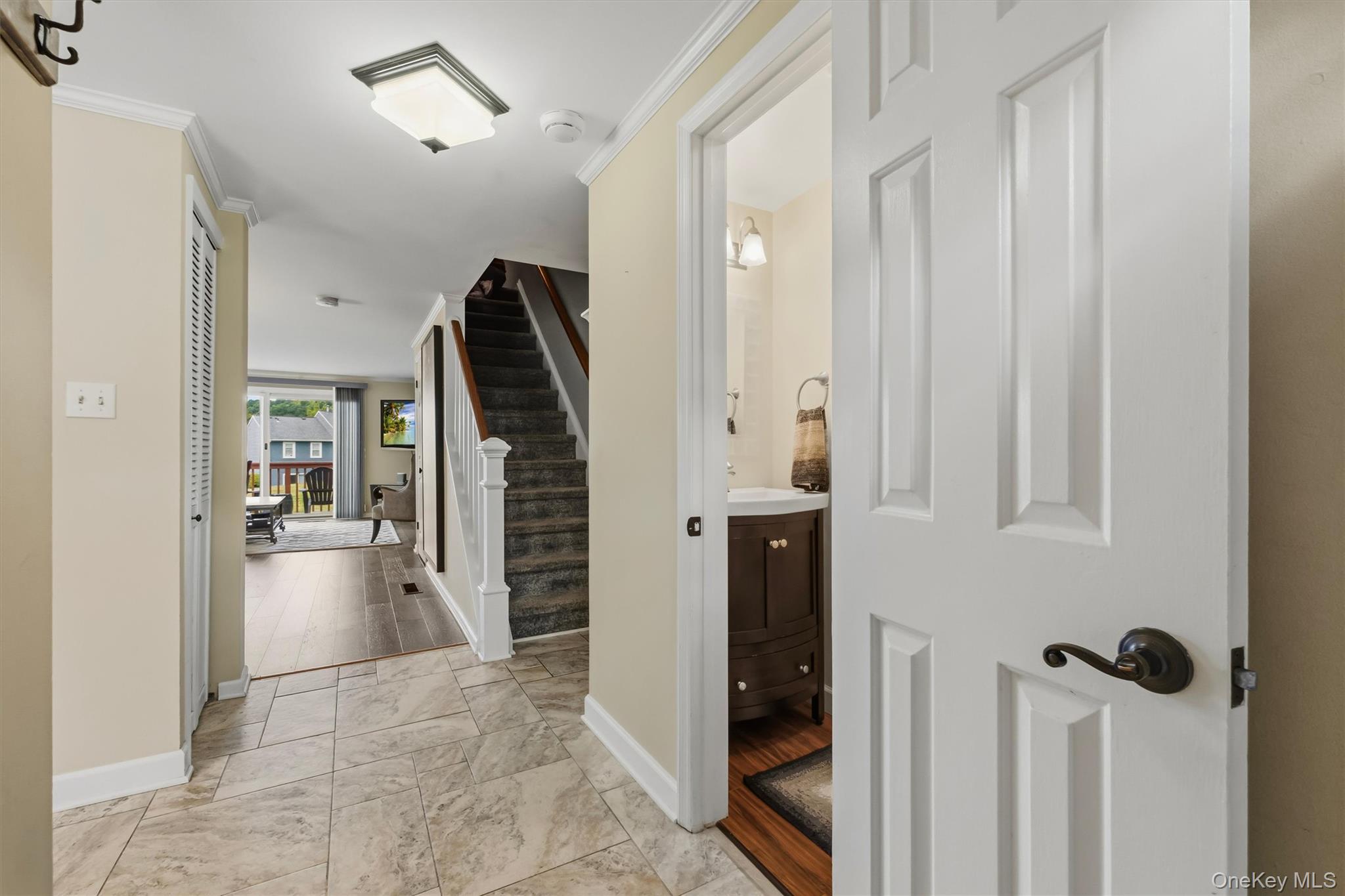 601 Mallard Way Property Photo 4