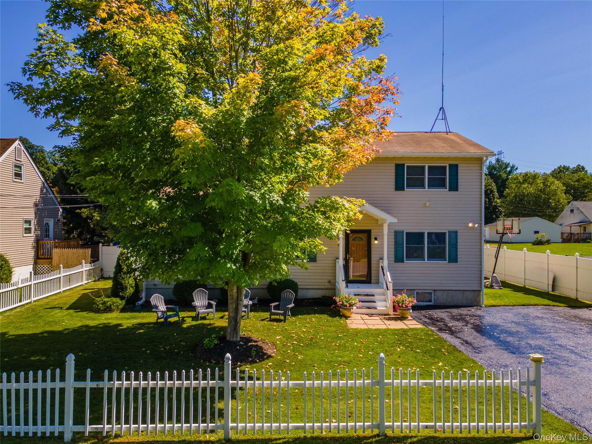 38 Elk Road Property Photo 2