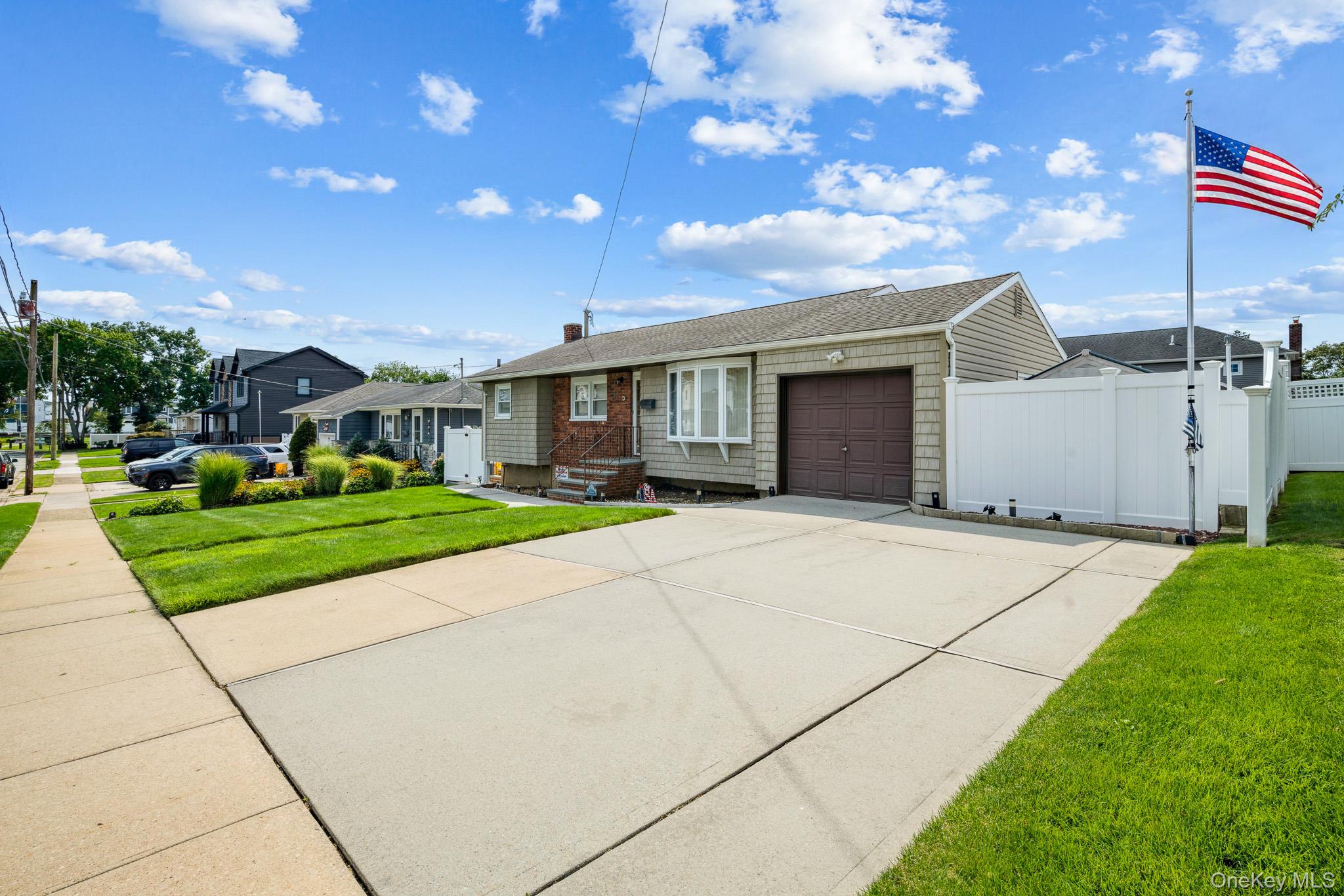 40 Elm Avenue Property Photo 3