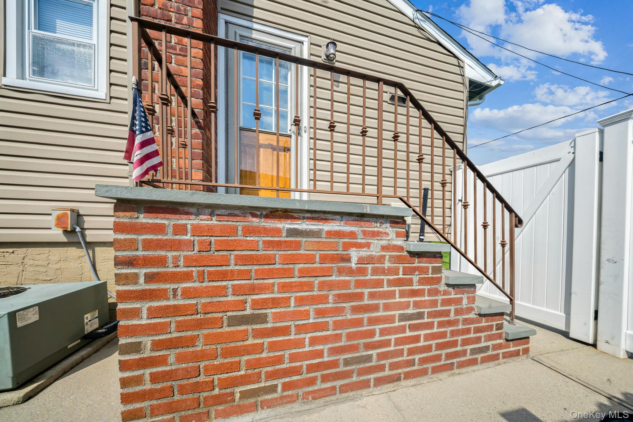 40 Elm Avenue Property Photo 11